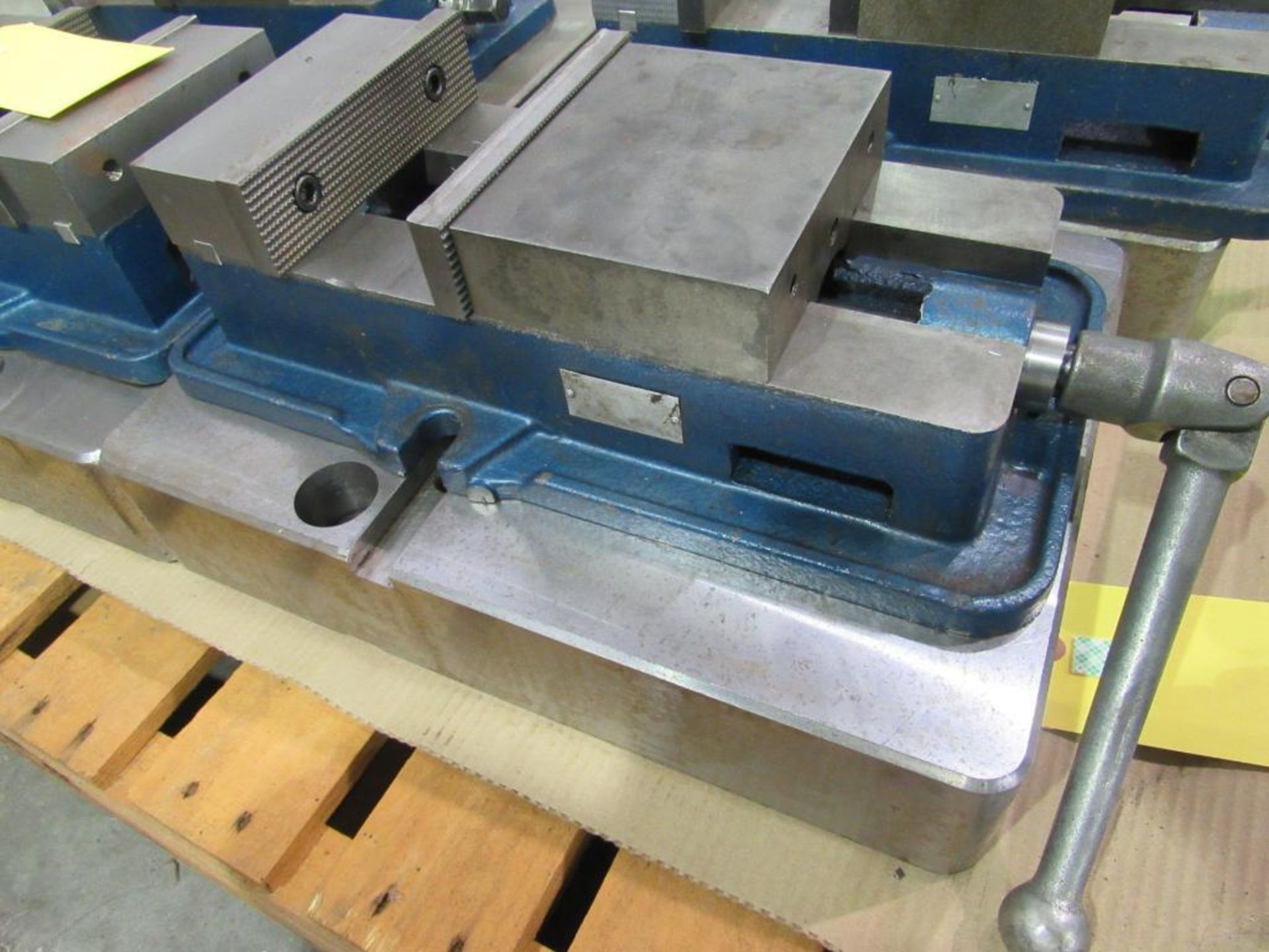 6" Vise with 16-3/4" L x 12-1/2" W x 3-1/2" T Risers