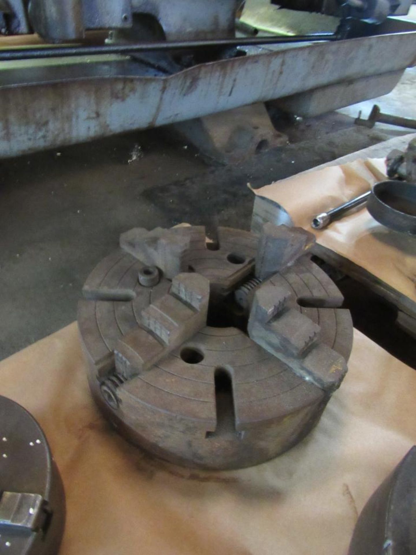 12" 4-Jaw Chuck, 3-1/2" thru hole