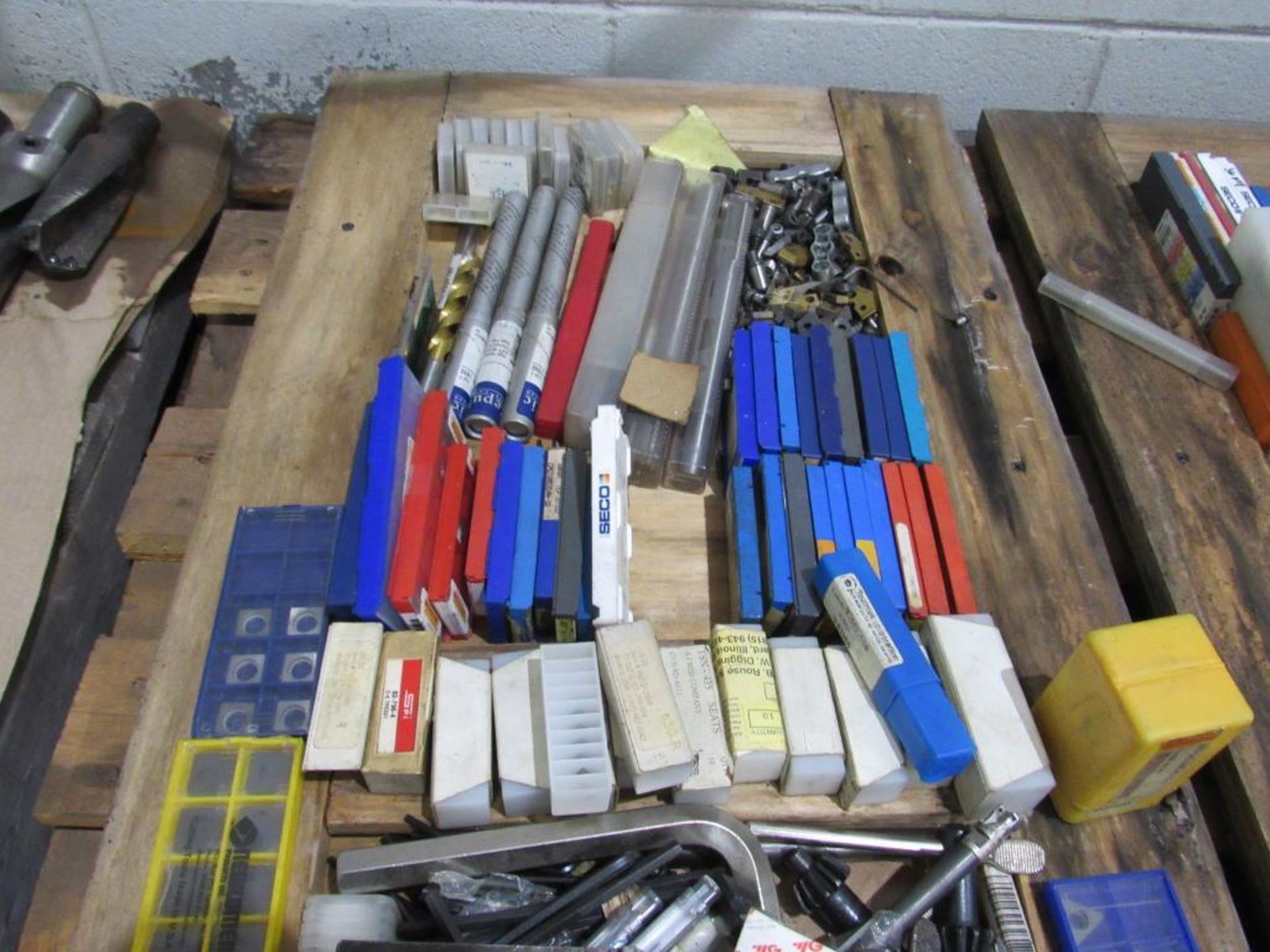 Lot: Assorted Inserts and Tools - Image 10 of 10