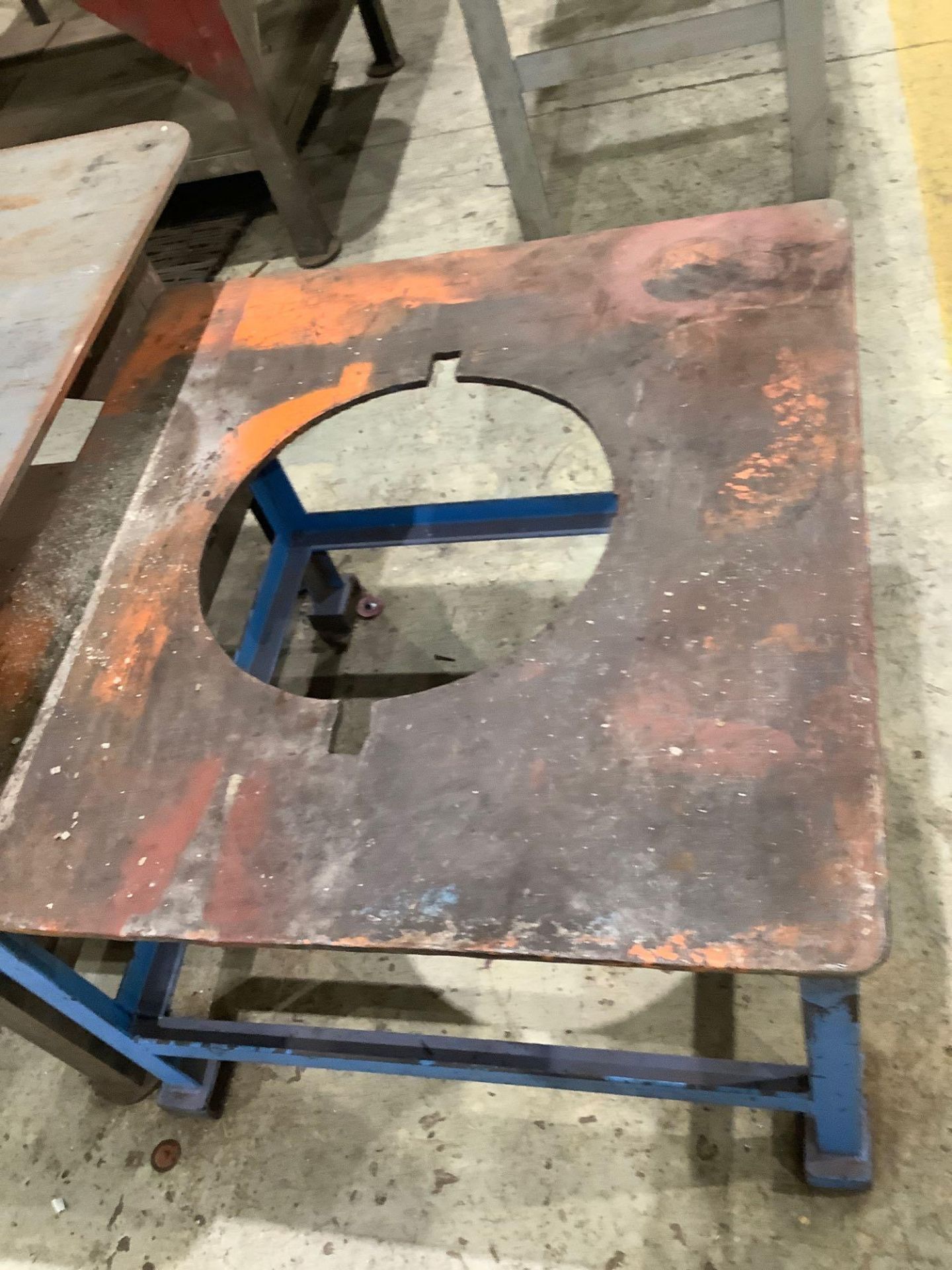 Lot of 2: Metal Tables with Circular Cut Out - Image 2 of 7