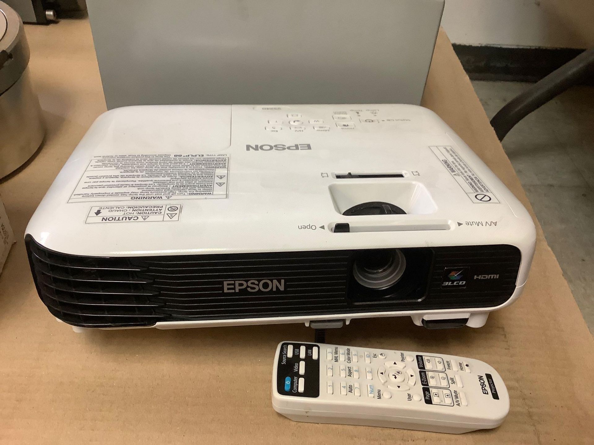 QC: Epson LCD Projector