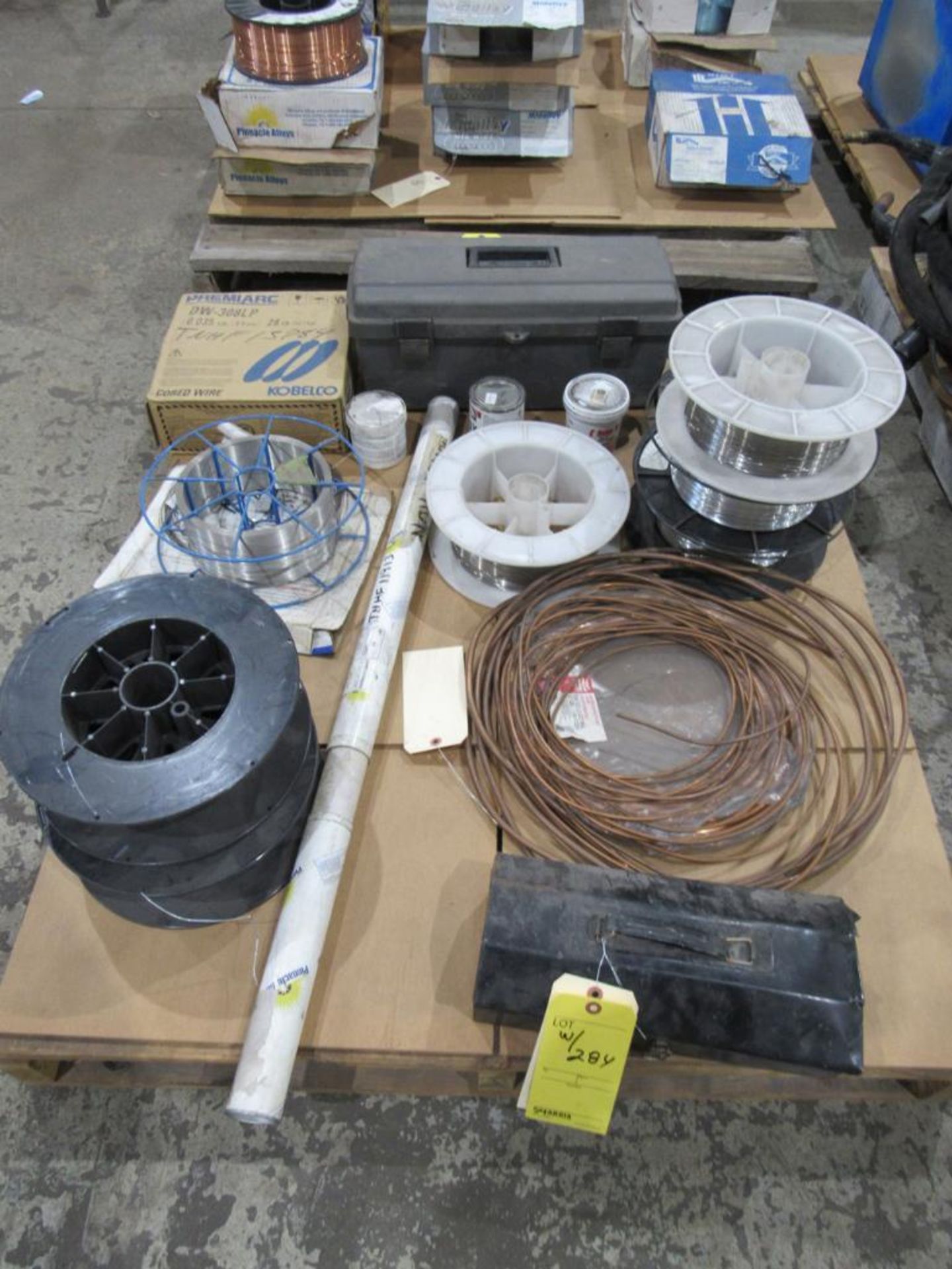 Lot of 2 Pallets: Assorted Welding Wire - Image 4 of 6