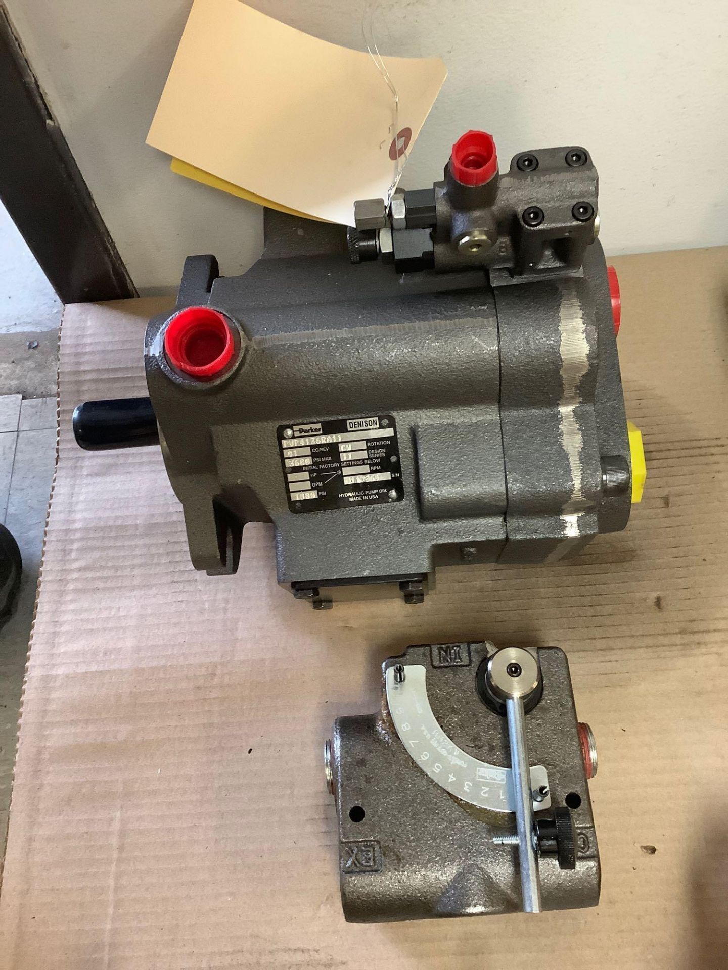 QC: Parker Hydraulic Pump