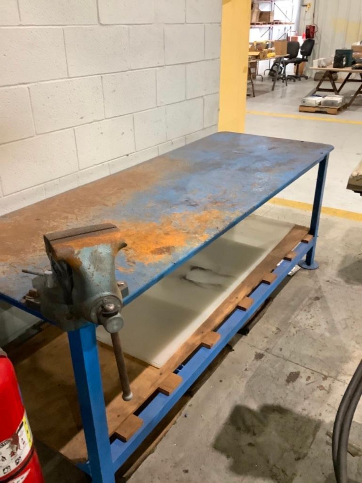 Heavy Duty Metal Table with Vise - Image 3 of 3