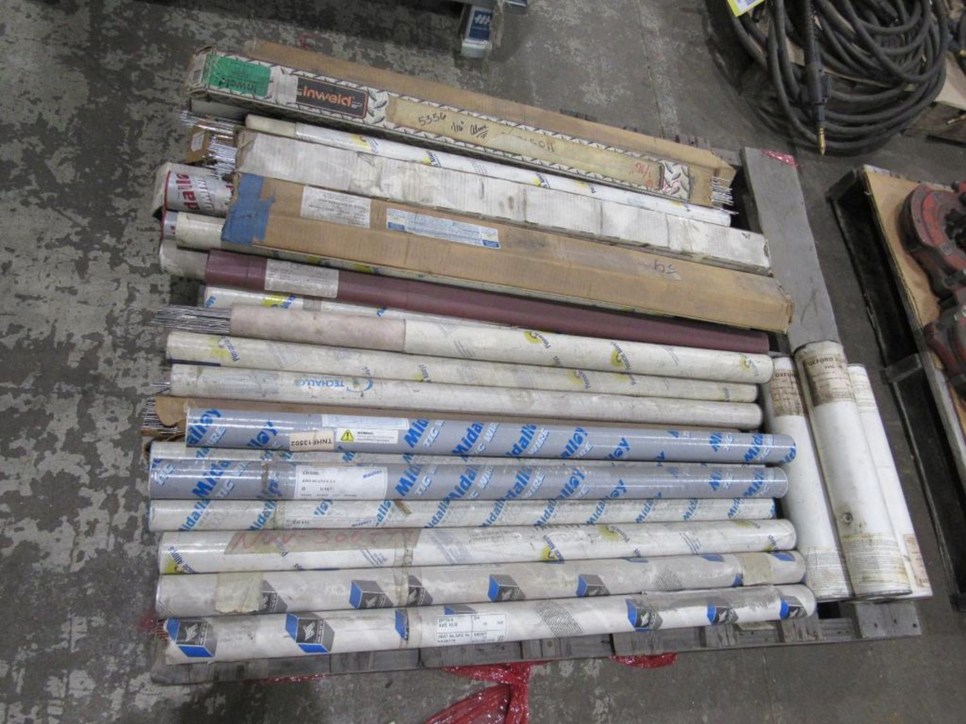 Lot: Welding Rods in Tubes - Assorted