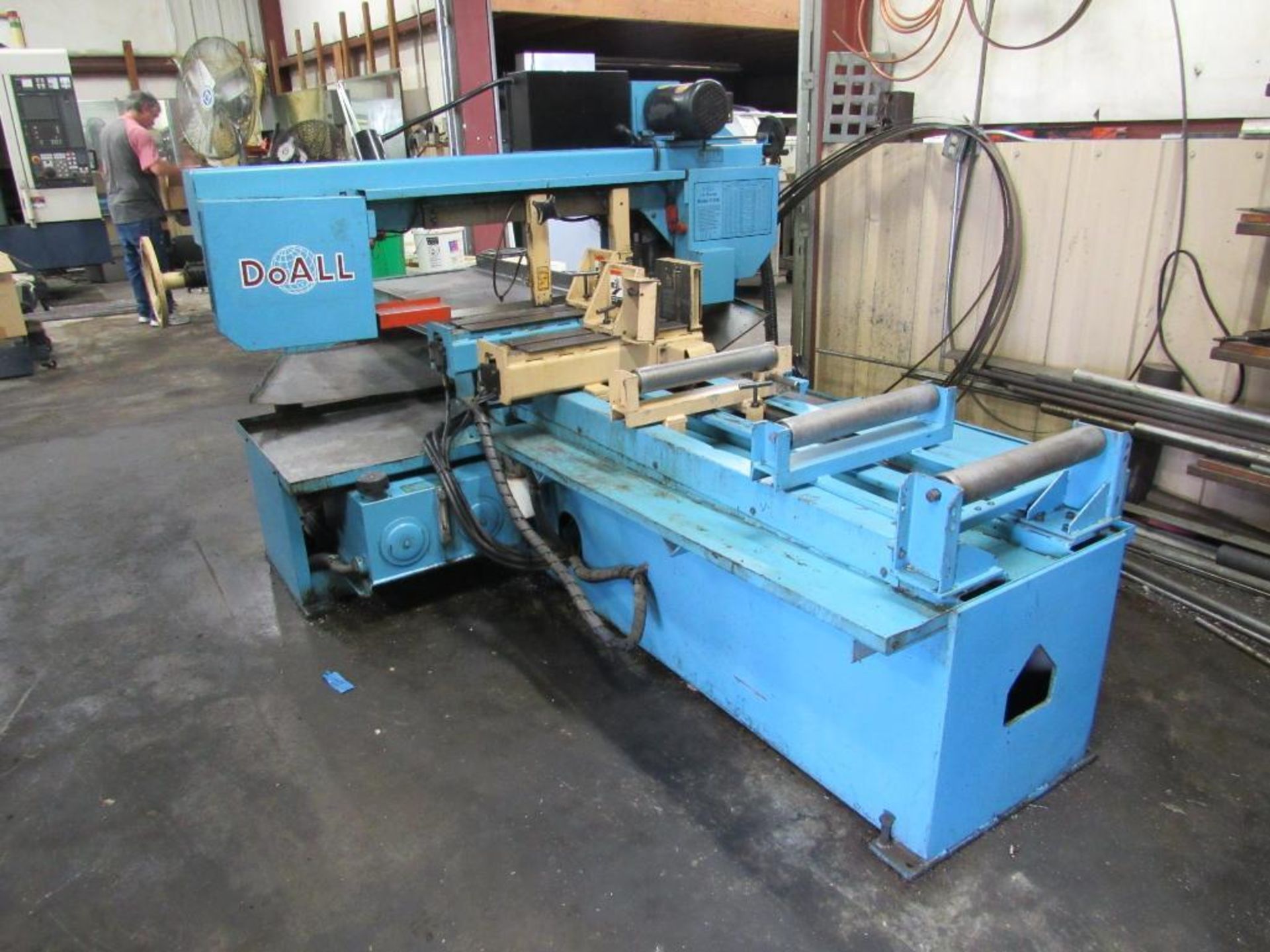 DoALL Model C-916SA Horizontal Bandsaw - Image 4 of 20