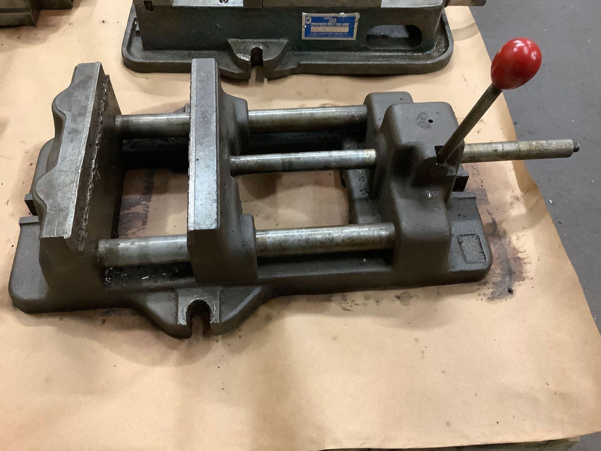 Vise, 8" wide x 8" opening - Image 2 of 3