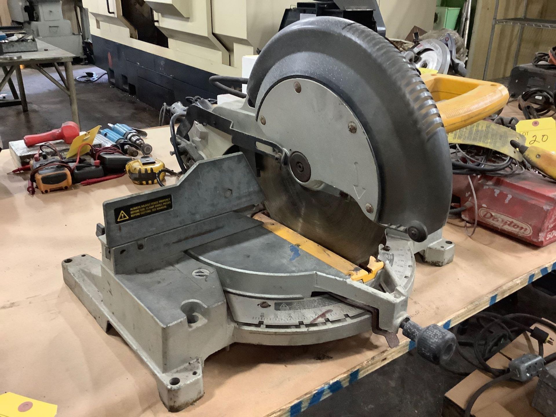 12" DeWalt Compound Miter Saw Type 4 - Image 2 of 3