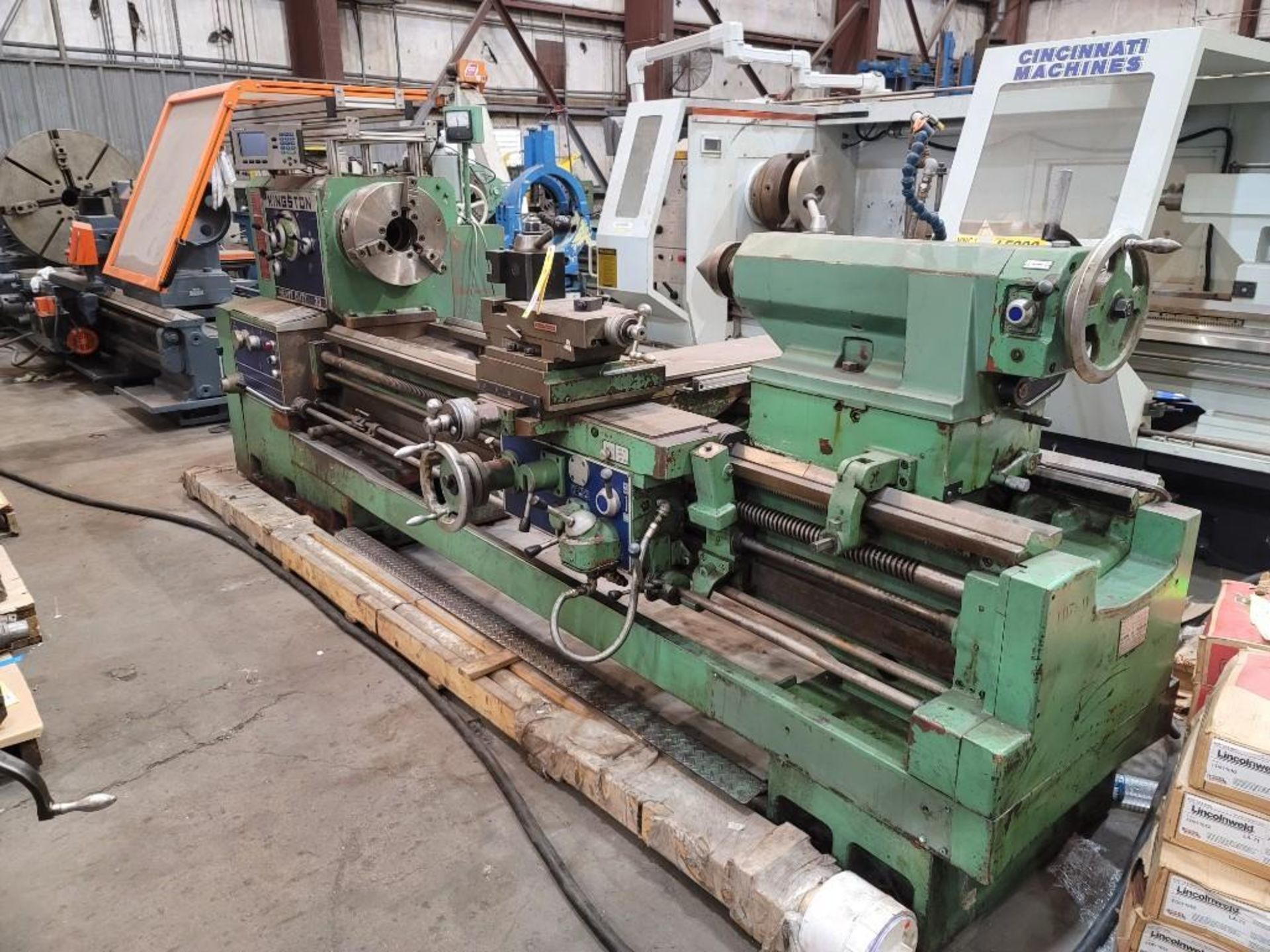 30" x 80" Kingston Heavy Duty 30, Model HR 2000 Engine Lathe