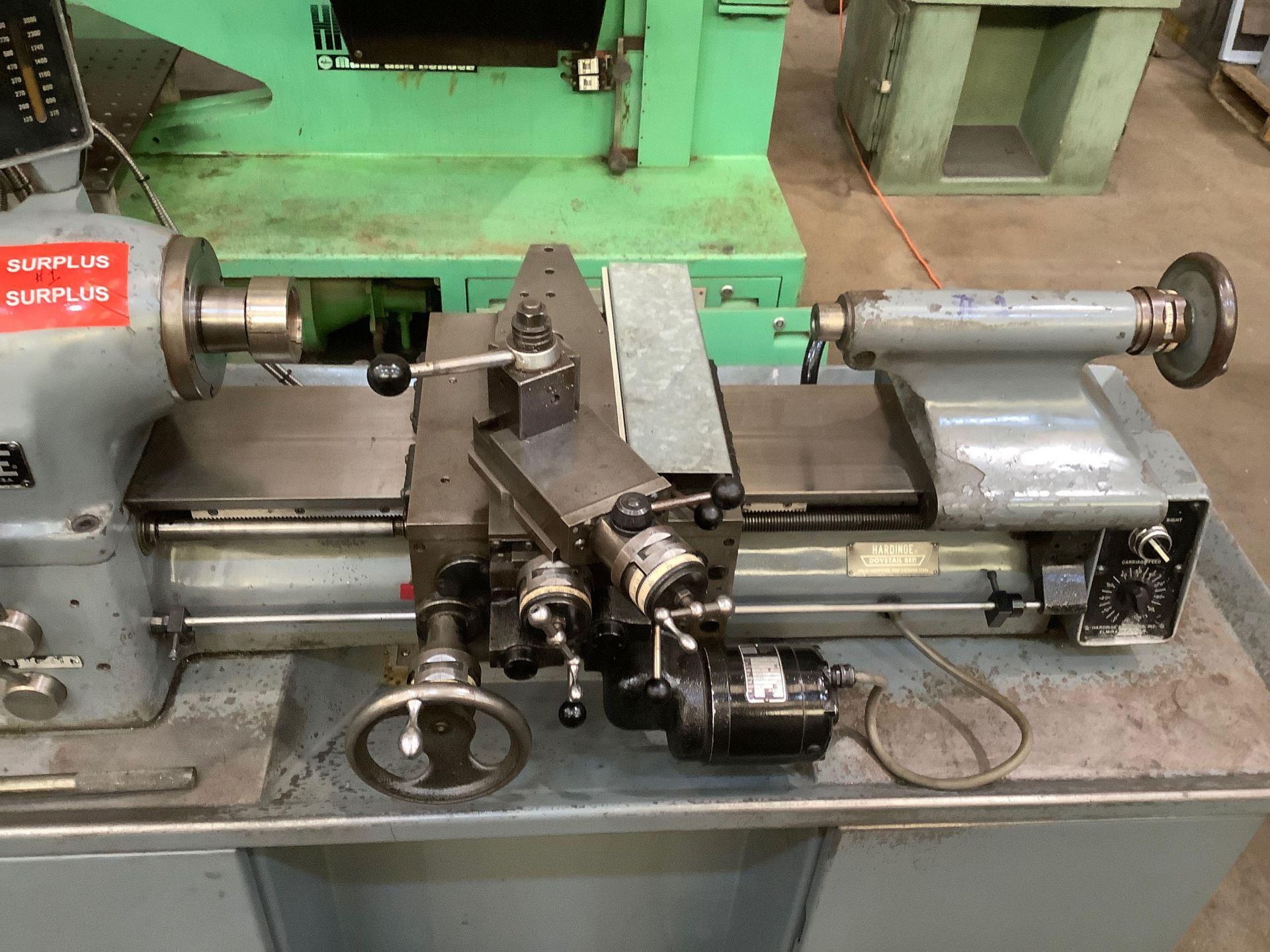 10" x 20" Hardinge Model HLV-H Precision Lathe - Image 9 of 15