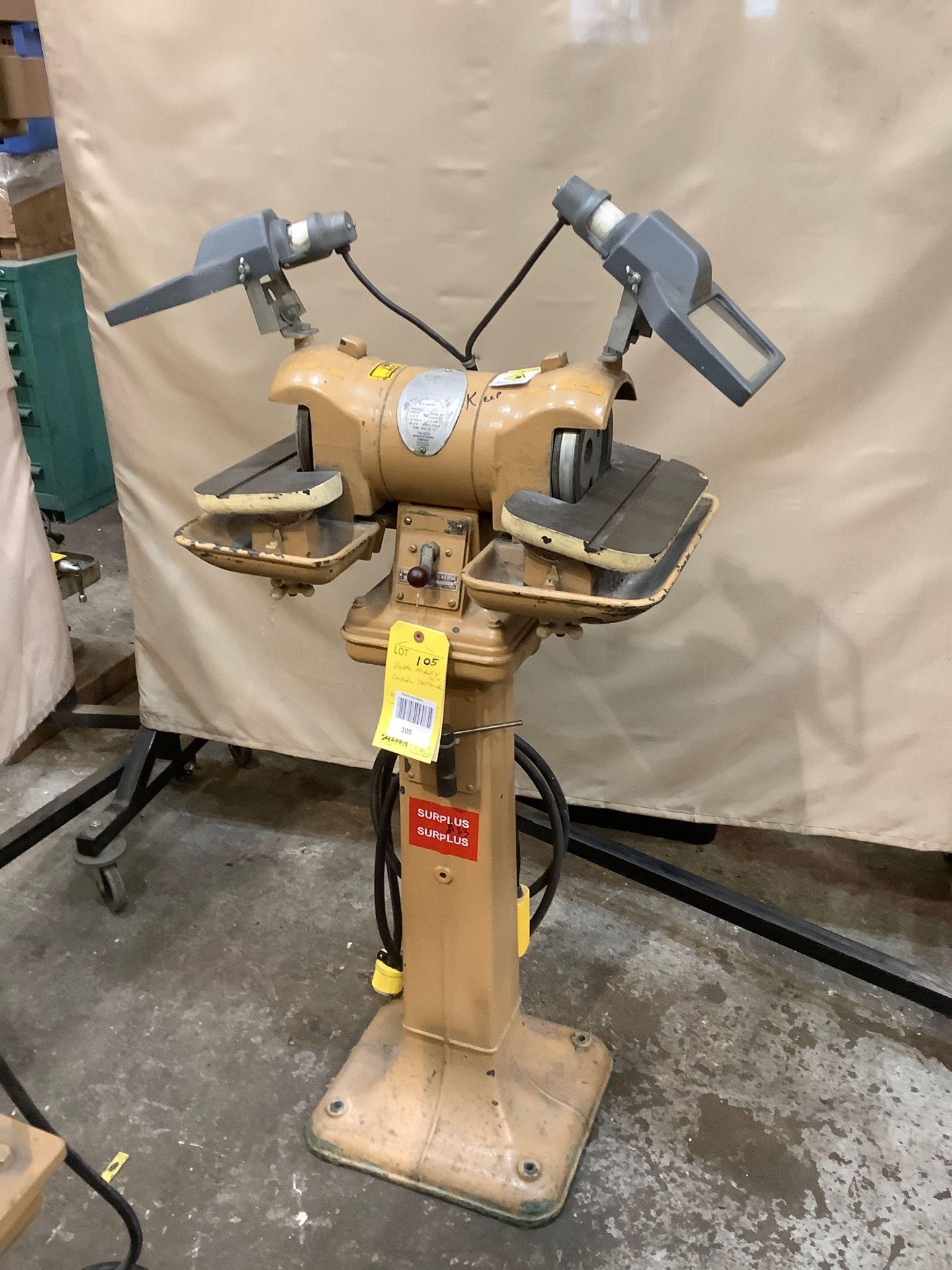 Delta Model Y 1650 E Carbide Tool Grinder