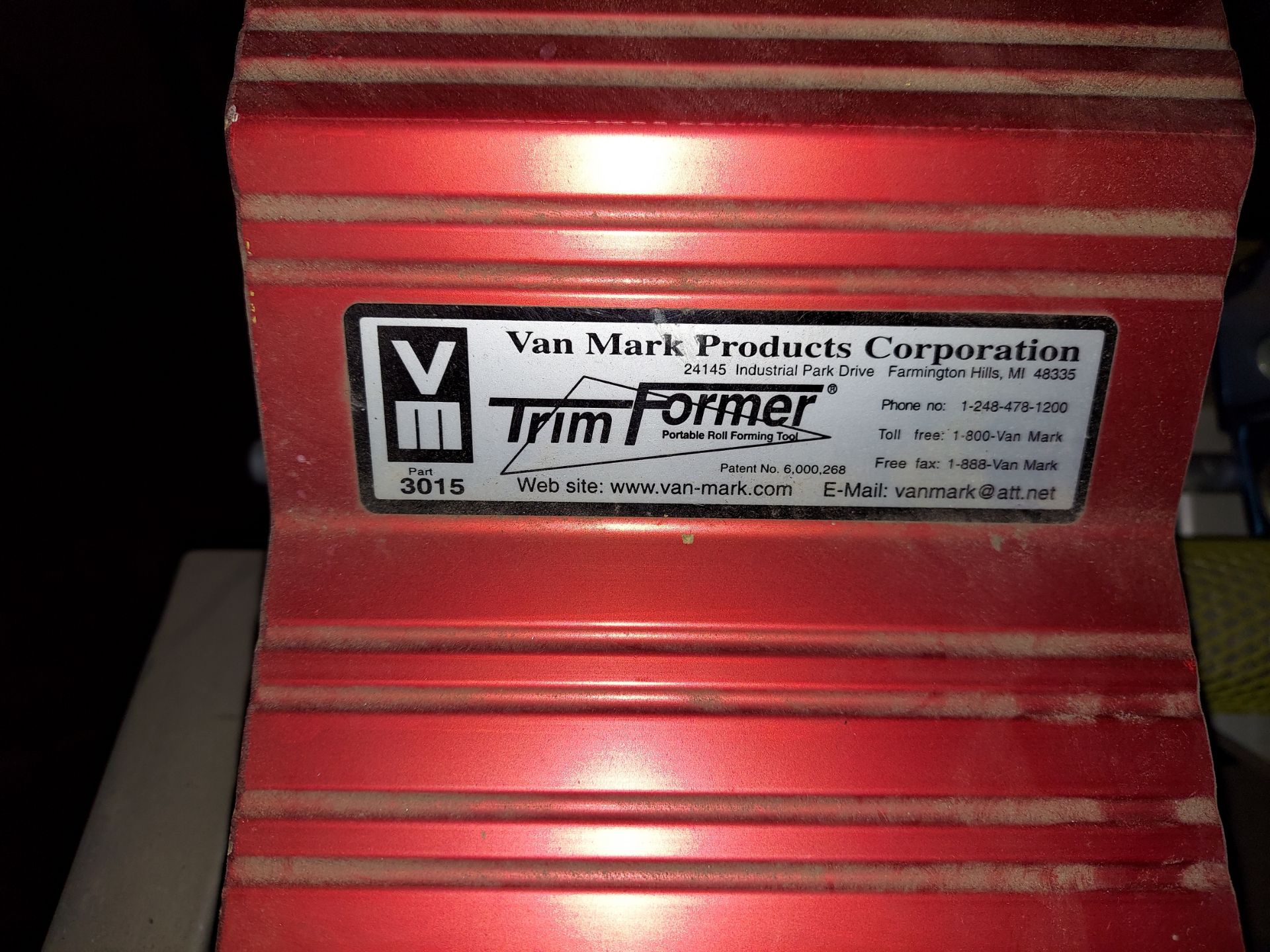 VAN MARK COIL DISPENSER WITH TRIM FORMER - Image 3 of 3