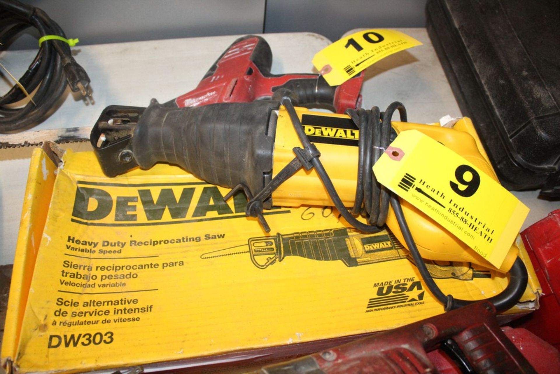 DEWALT MODEL DW303 RECIPROCATING SAW