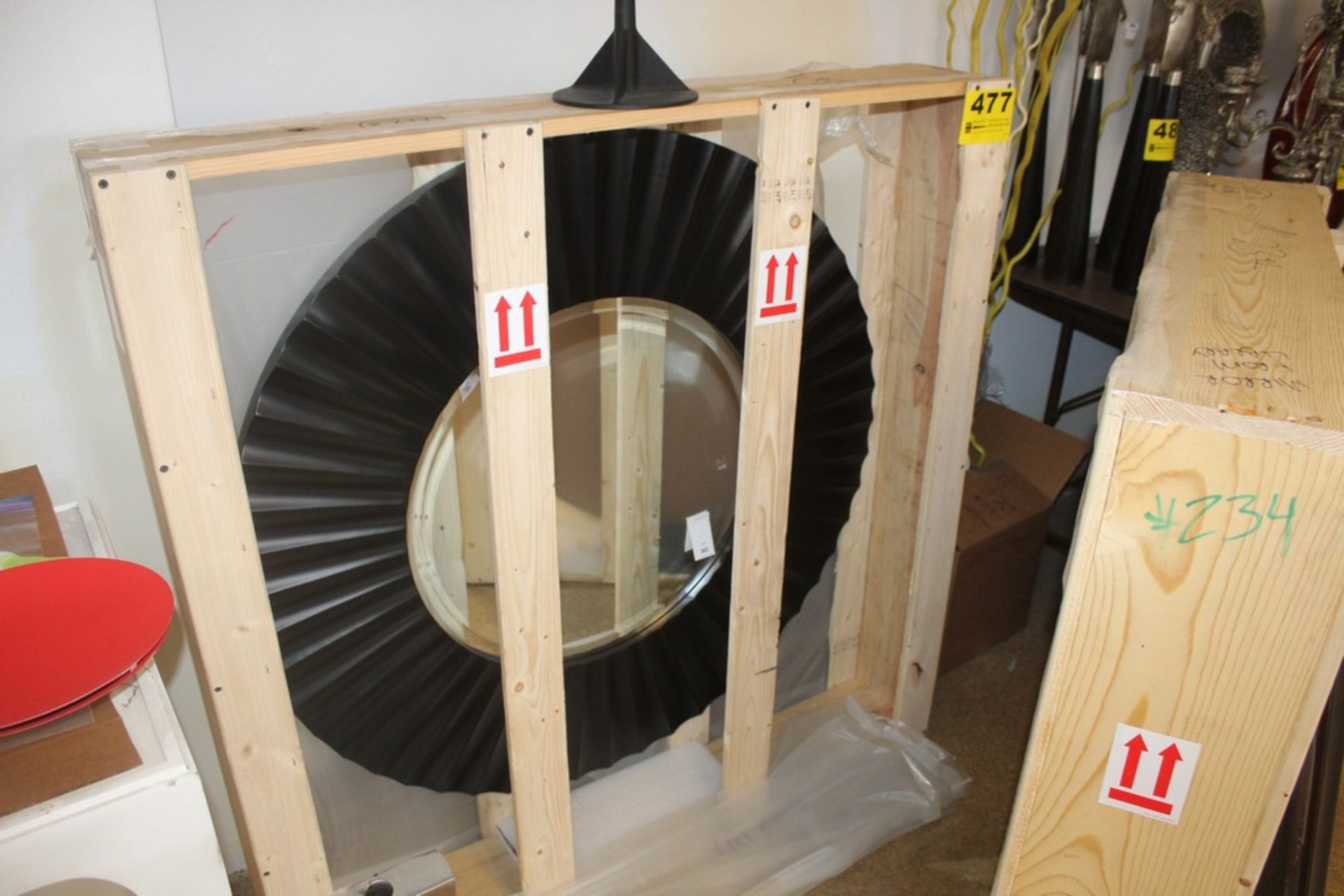 FRAMED MIRROR, 42" ROUND