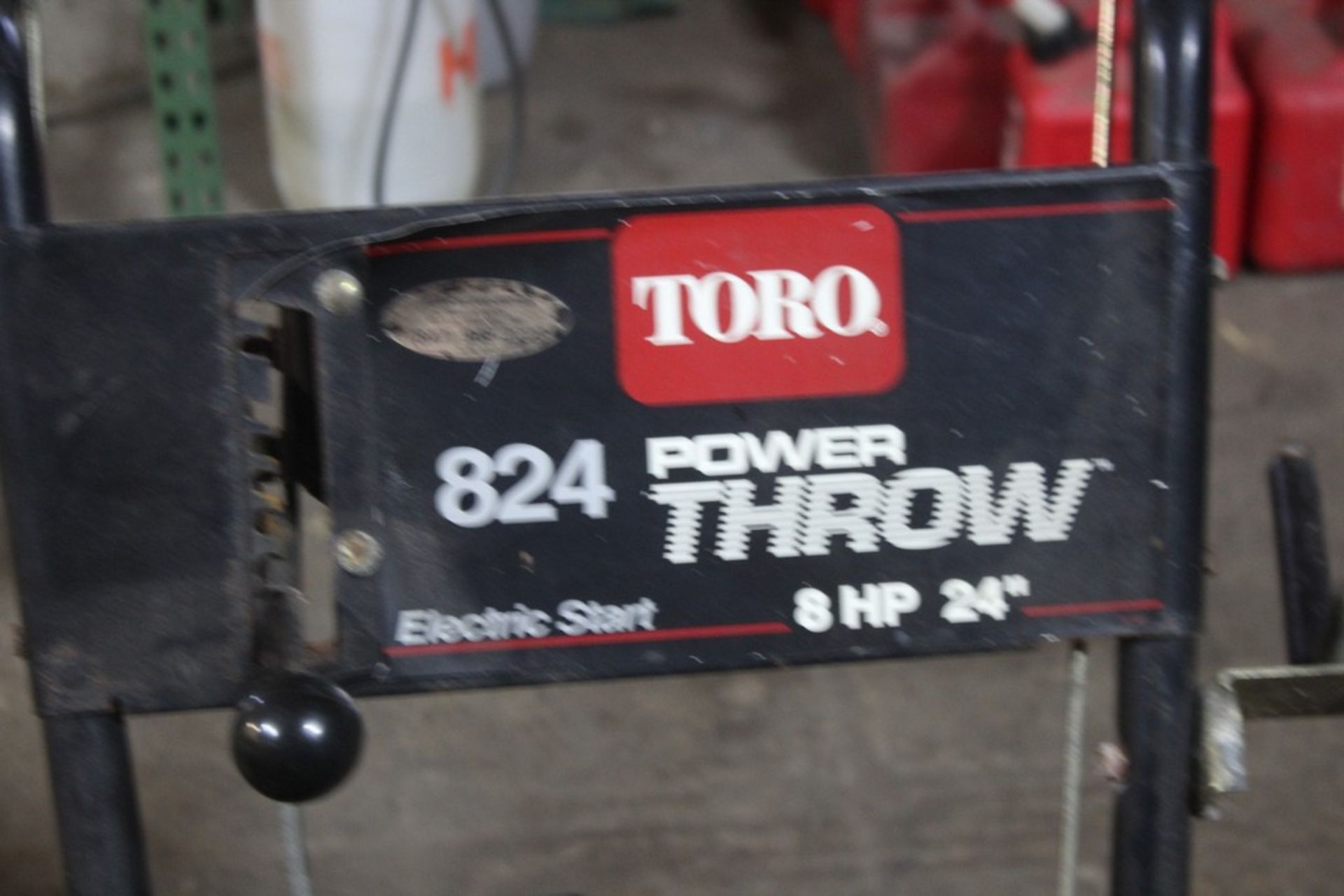 TORO POWER THROW 824 24" 8 HP 2-STAGE SNOW BLOWER WITH TECUMSEH ENGINE - Image 2 of 2