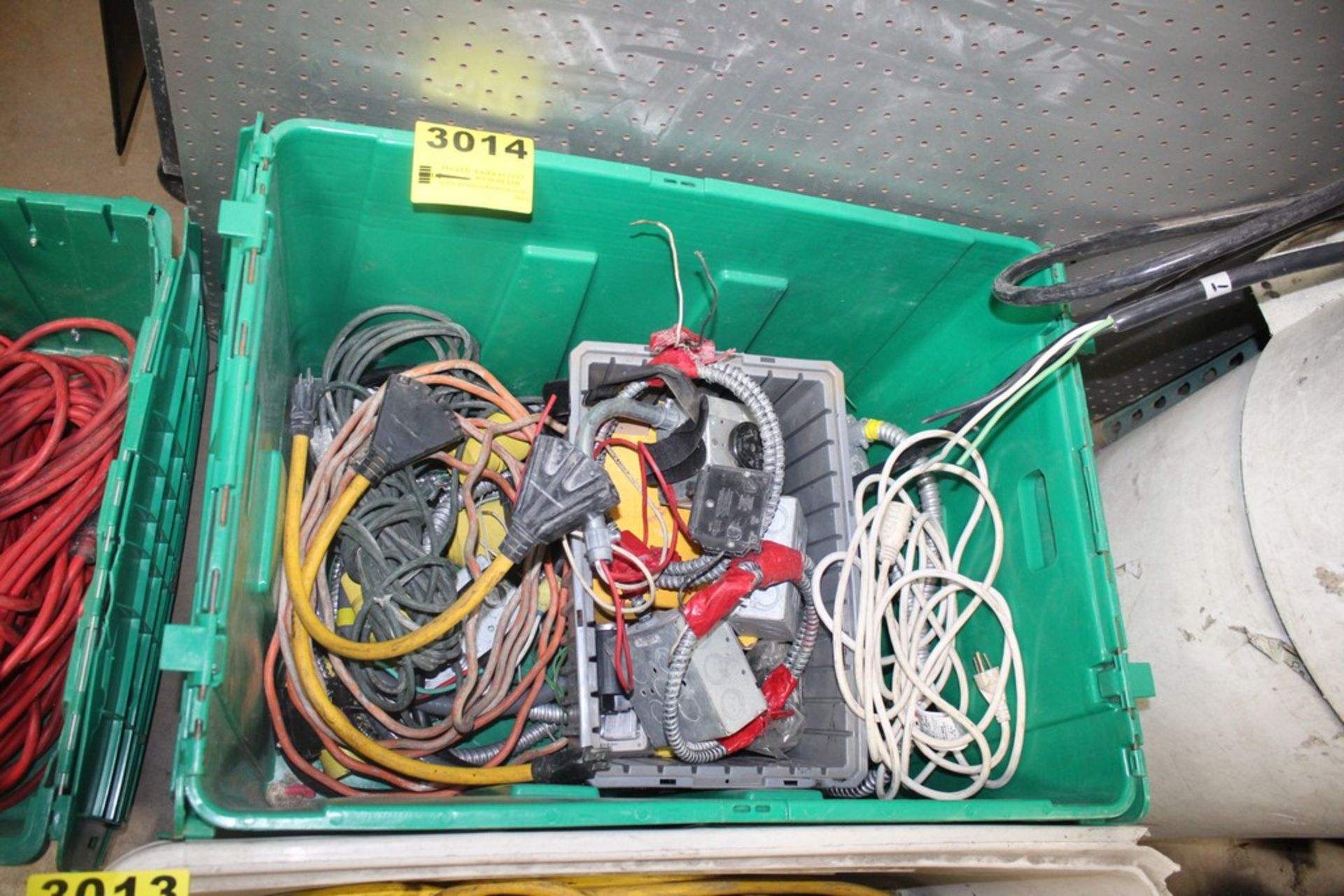 ASSORTED ELECTRICAL SUPPLIES & CORDS