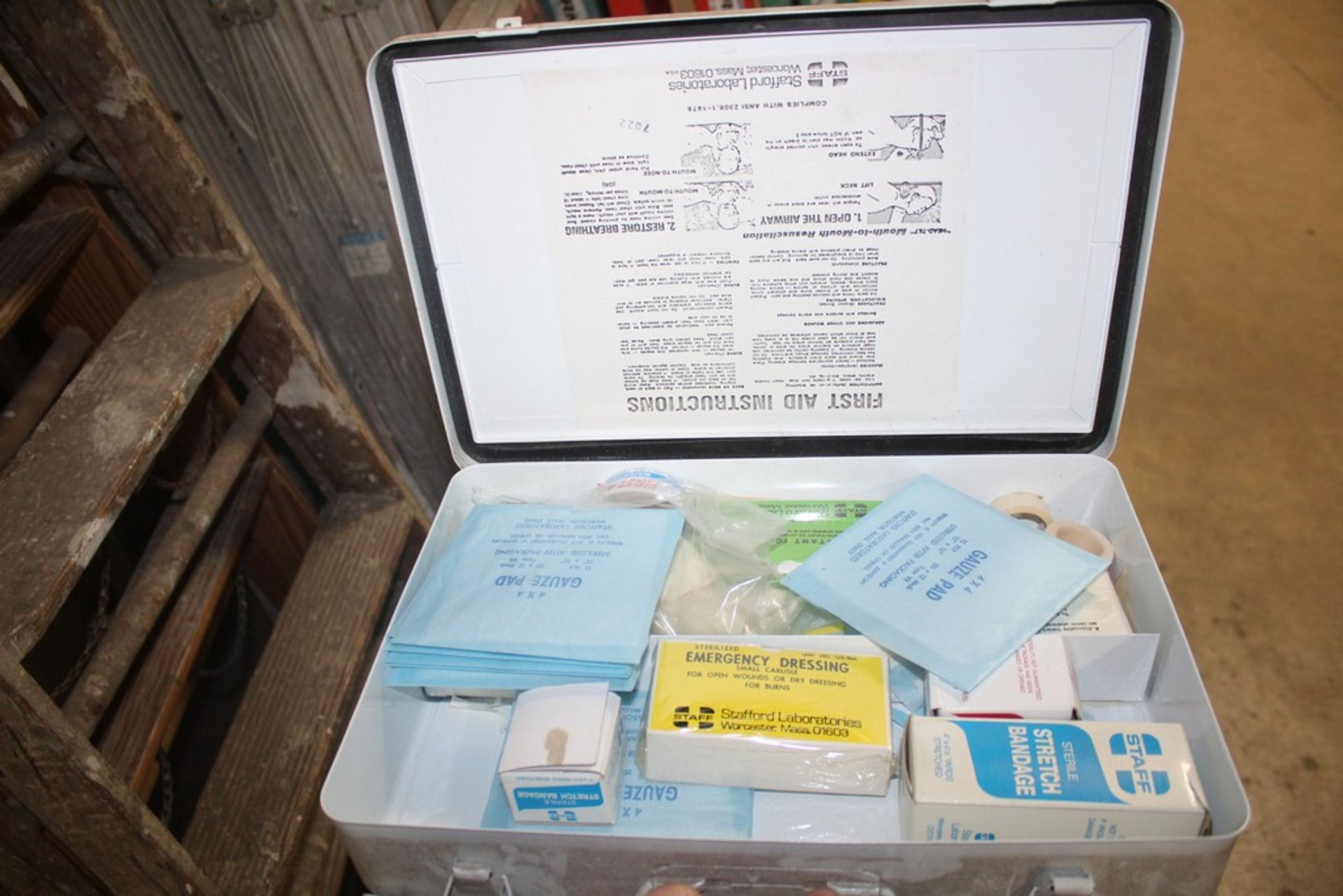 FIRST AID CABINET - Image 2 of 2