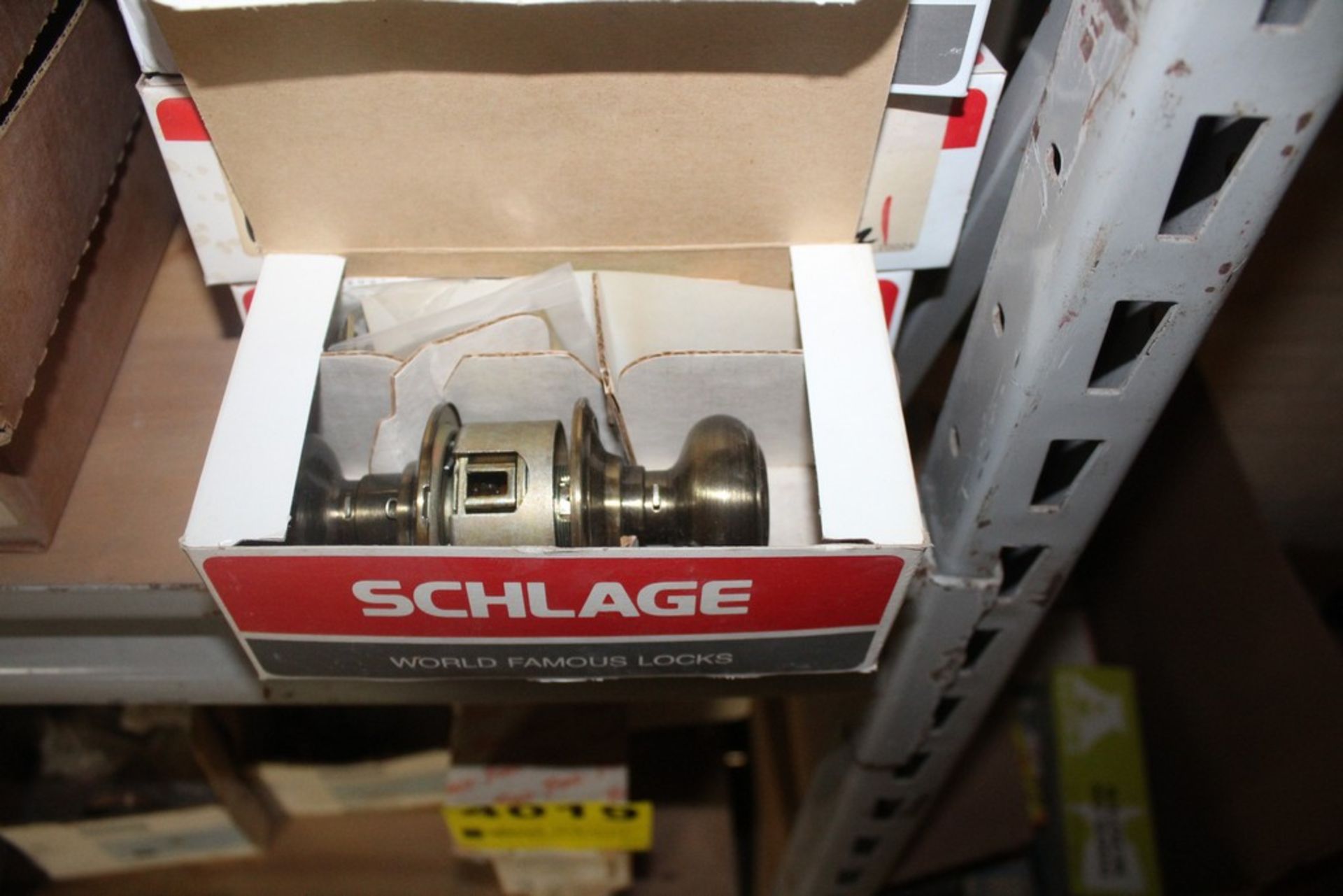 LARGE QTY OF SCHLAGE PASSAGE LATCHES - Image 3 of 3