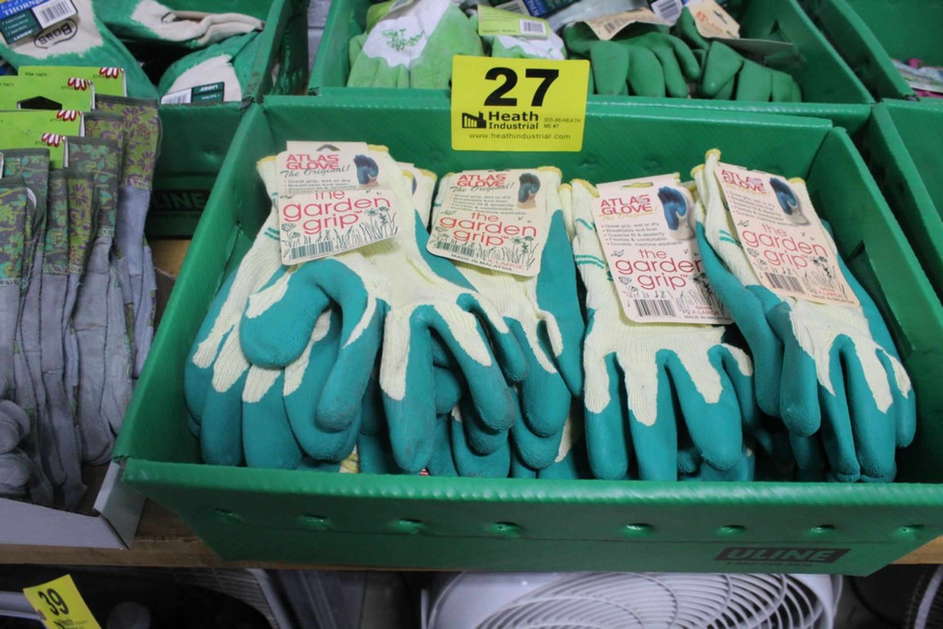 LARGE ASSORTMENT OF CLOTH-LATEX COATED GARDENING GLOVES