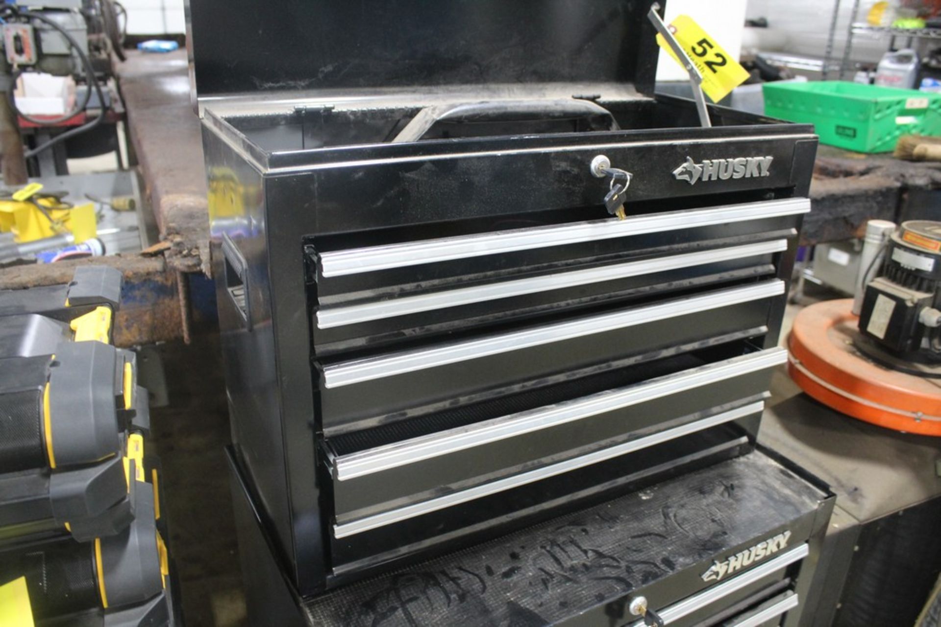 HUSKY PORTABLE TOOLCHEST, 33" X 27" X 18" AND FIVE DRAWER TOOL BOX, 20" X 26" X 12" - Image 2 of 3