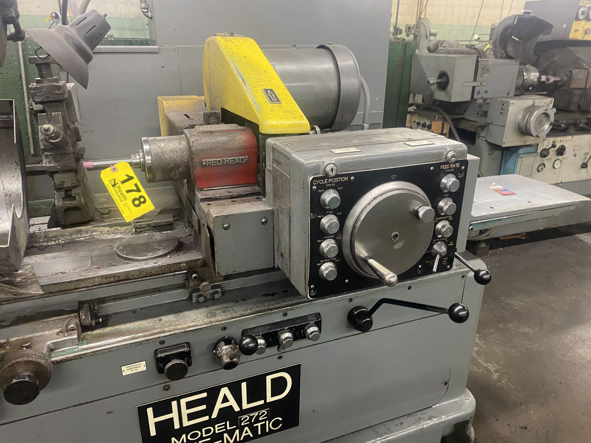 HEALD MODELL 272 SIZE-MATIC INTERNAL GRINDER, S/N 37750, 9" 3-JAW CHUCK, RED HEAD SPINDLE, TARRY - Image 3 of 6