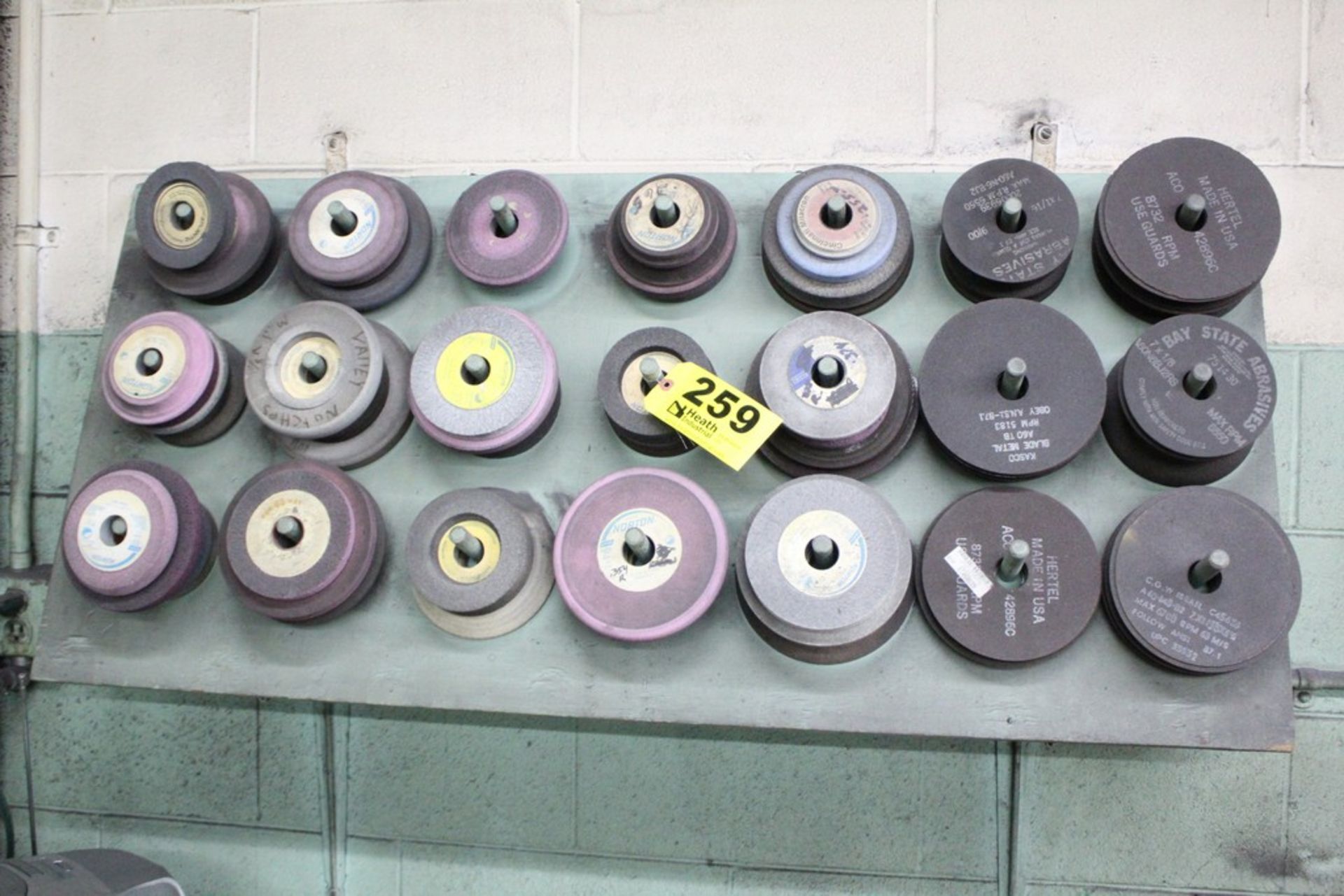 LARGE QTY OF GRINDING WHEELS & ABRASIVE CUT OFF WHEELS WITH RACK