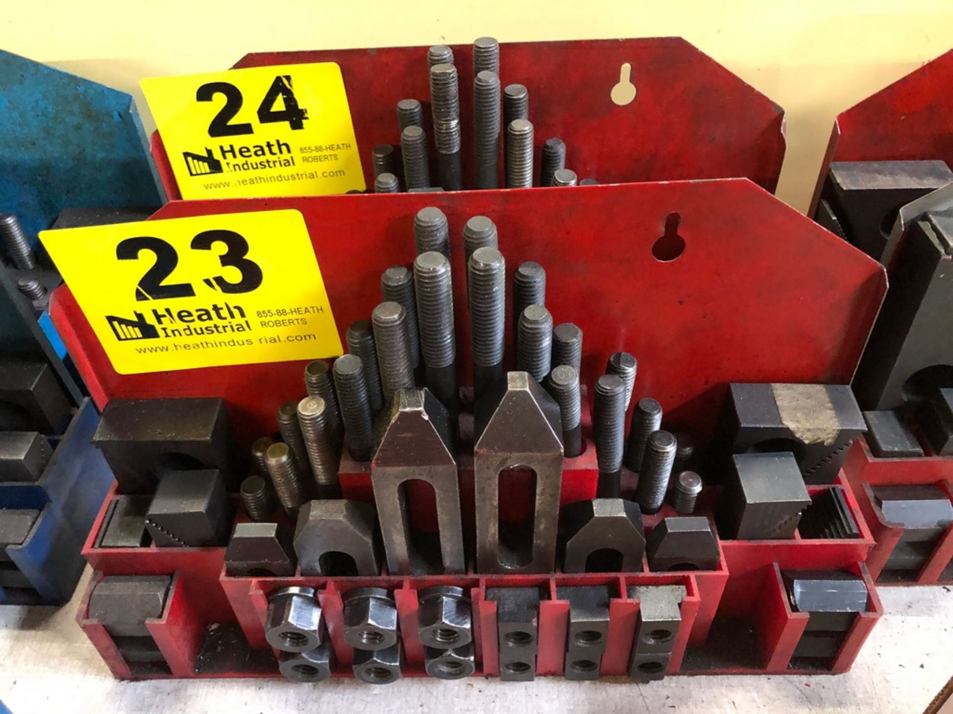 HOLD DOWN CLAMPING SET
