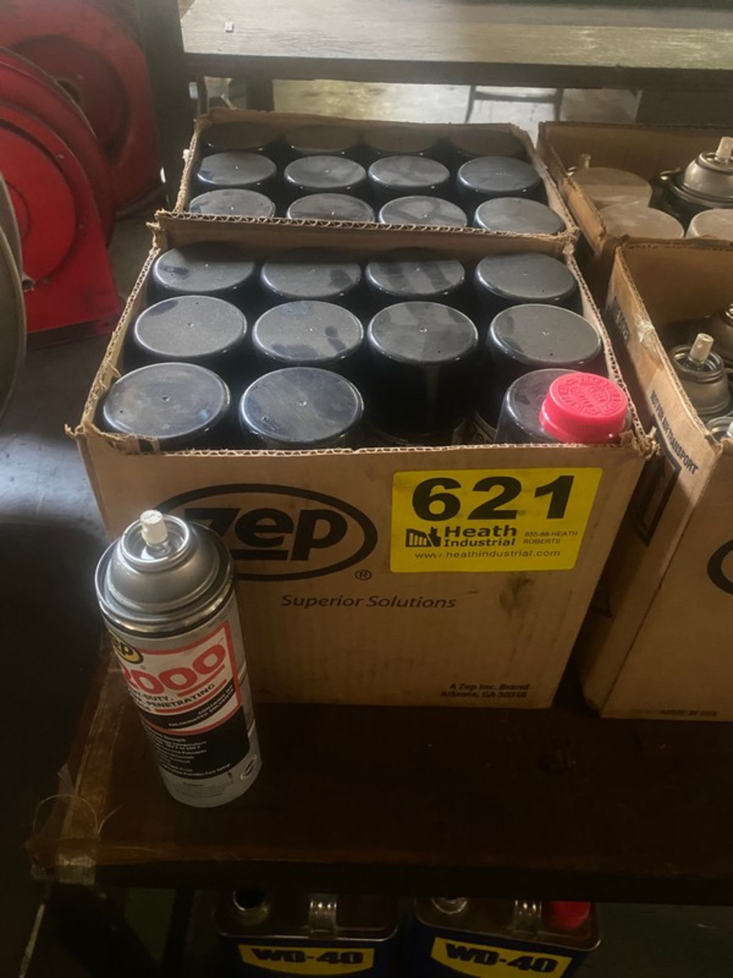 LOT 2 CASES ZEP 2000 H.D. PENETRATING GREASE