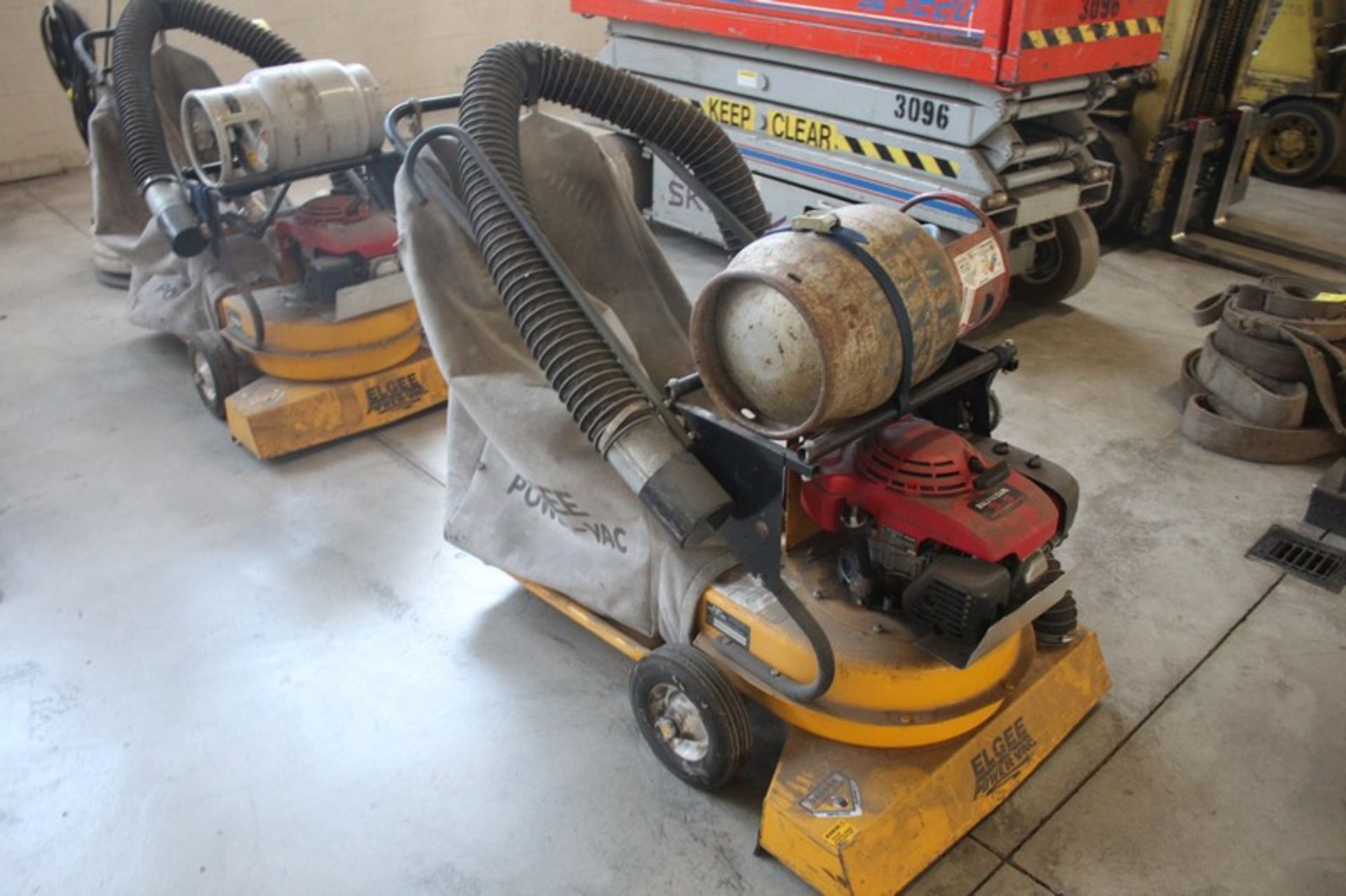 EAGLE 5.5HP PROPANE POWER VAC - Image 2 of 2