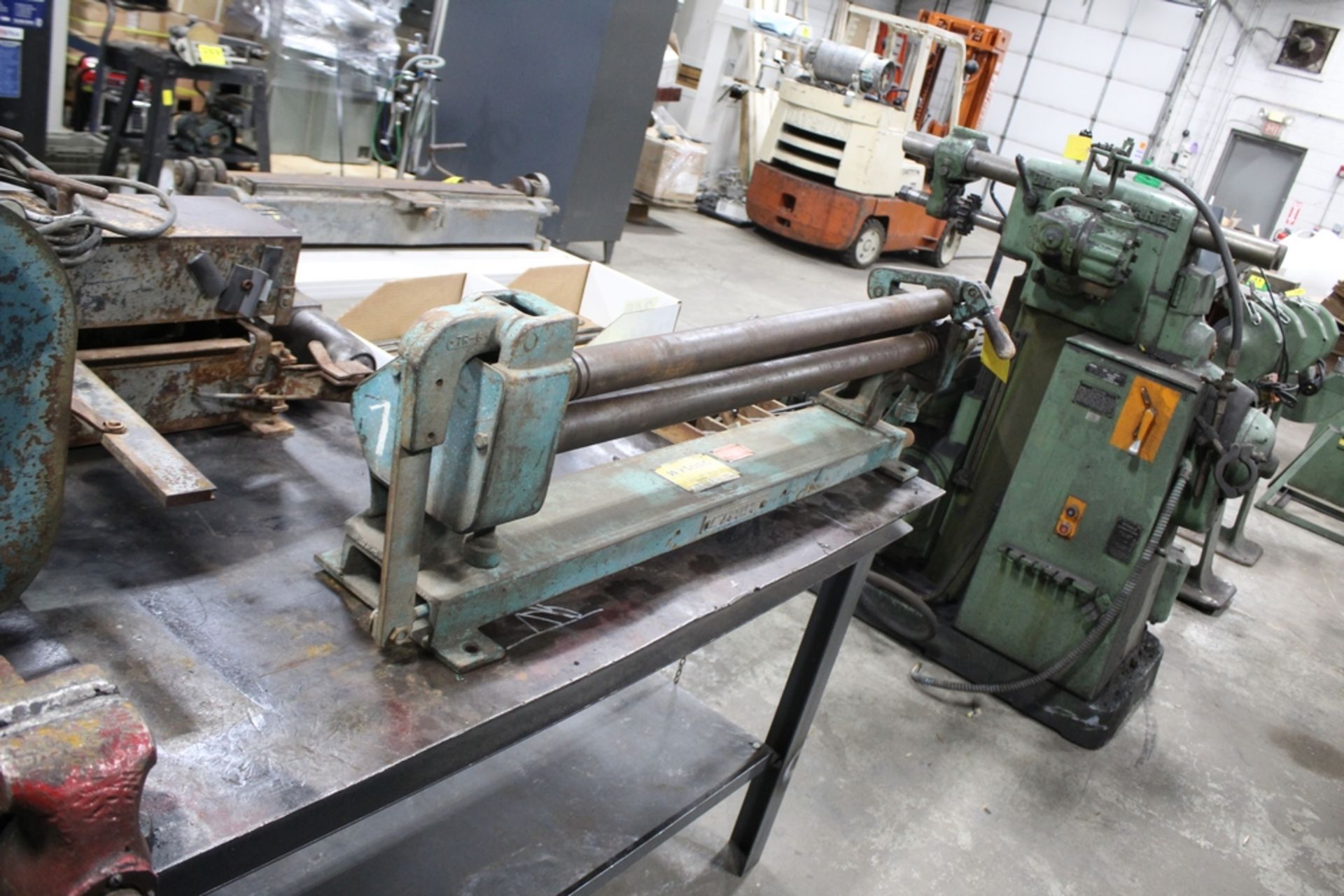 WYSONG MODEL 236 22 GA. MANUAL BENDING ROLL S/N HR5-1115