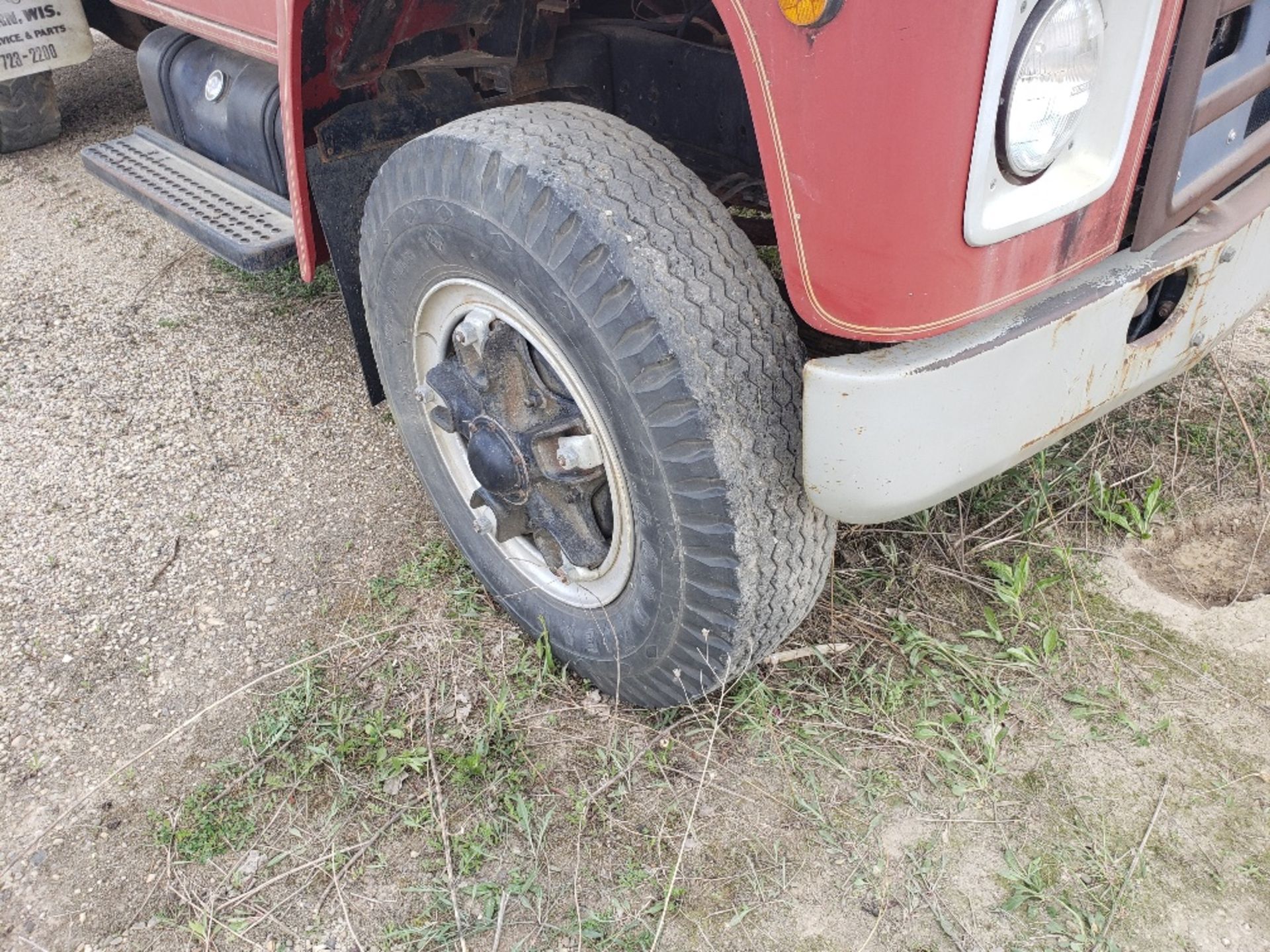 1983 INTERNTATIONAL S1724 WATER TRUCK, VIN 1HTAA17B3DHA32405, 188" WHEELBASE, MILEAGE UNKNOWN - Image 13 of 14