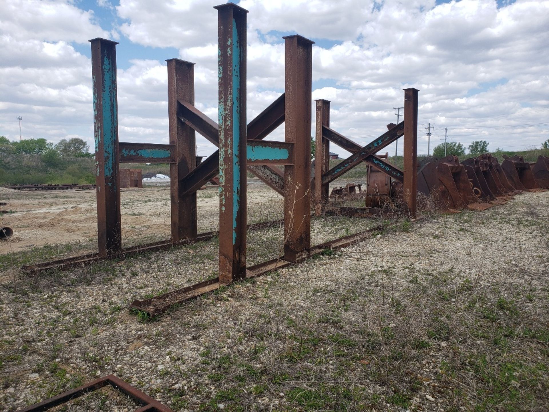 STEEL I-BEAM STRUCTURE, APPROX 28' X 8' 10" X 10' - Image 2 of 2