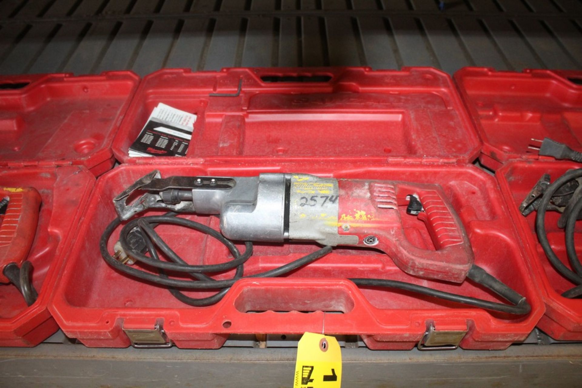 MILWAUKEE ELECTRIC SAWZALL WITH CASE