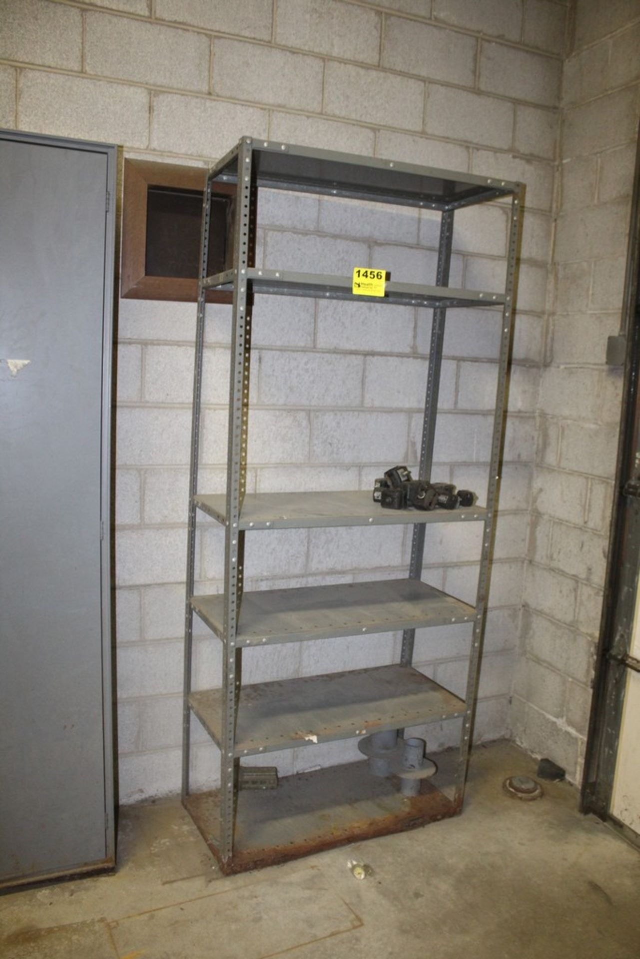 ADJUSTABLE STEEL SHELVING UNIT, 36' X 18" X 87"