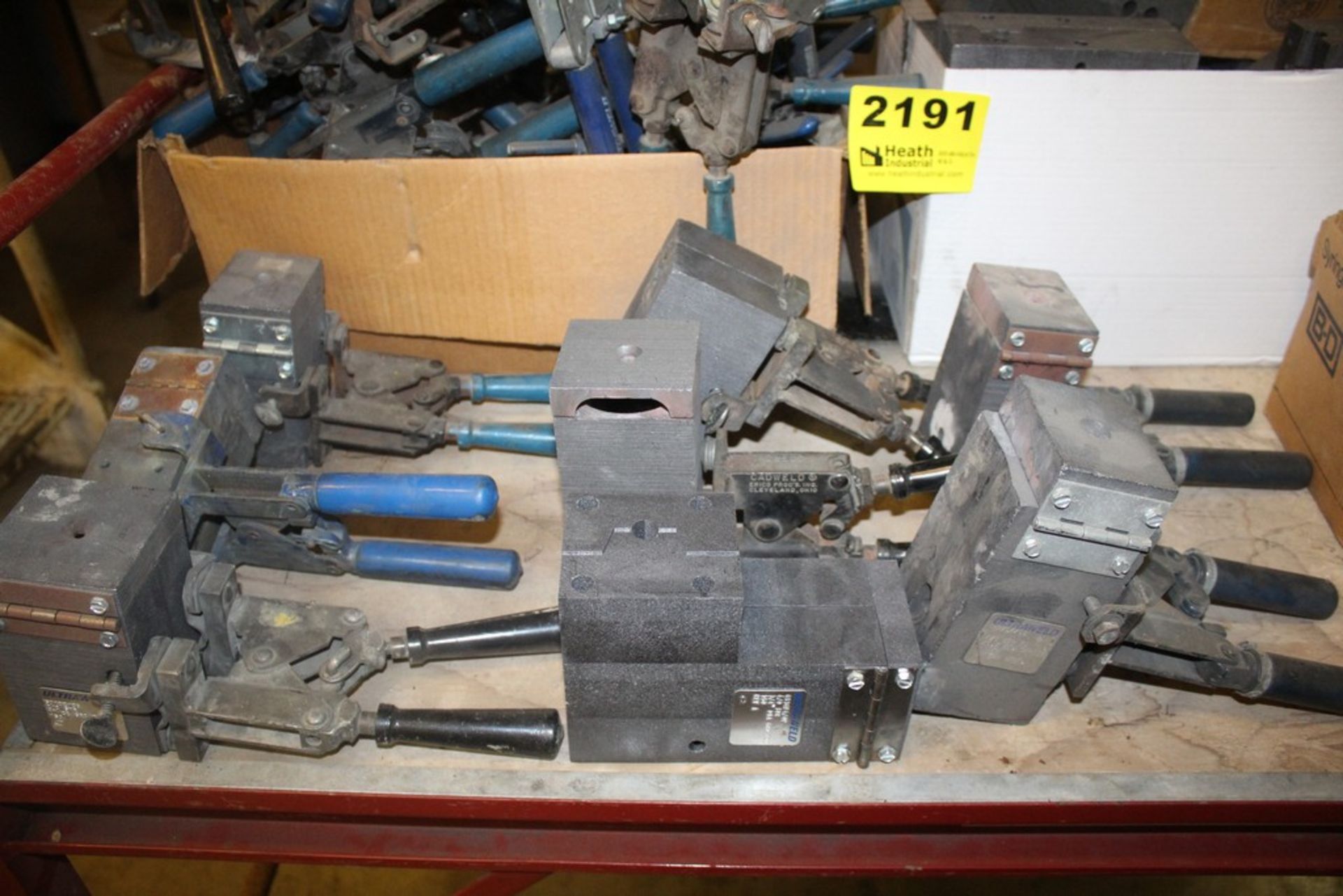 LOT-ASSORTED ULTRAWELD 3 MOLDS & CLAMPS - Image 2 of 6