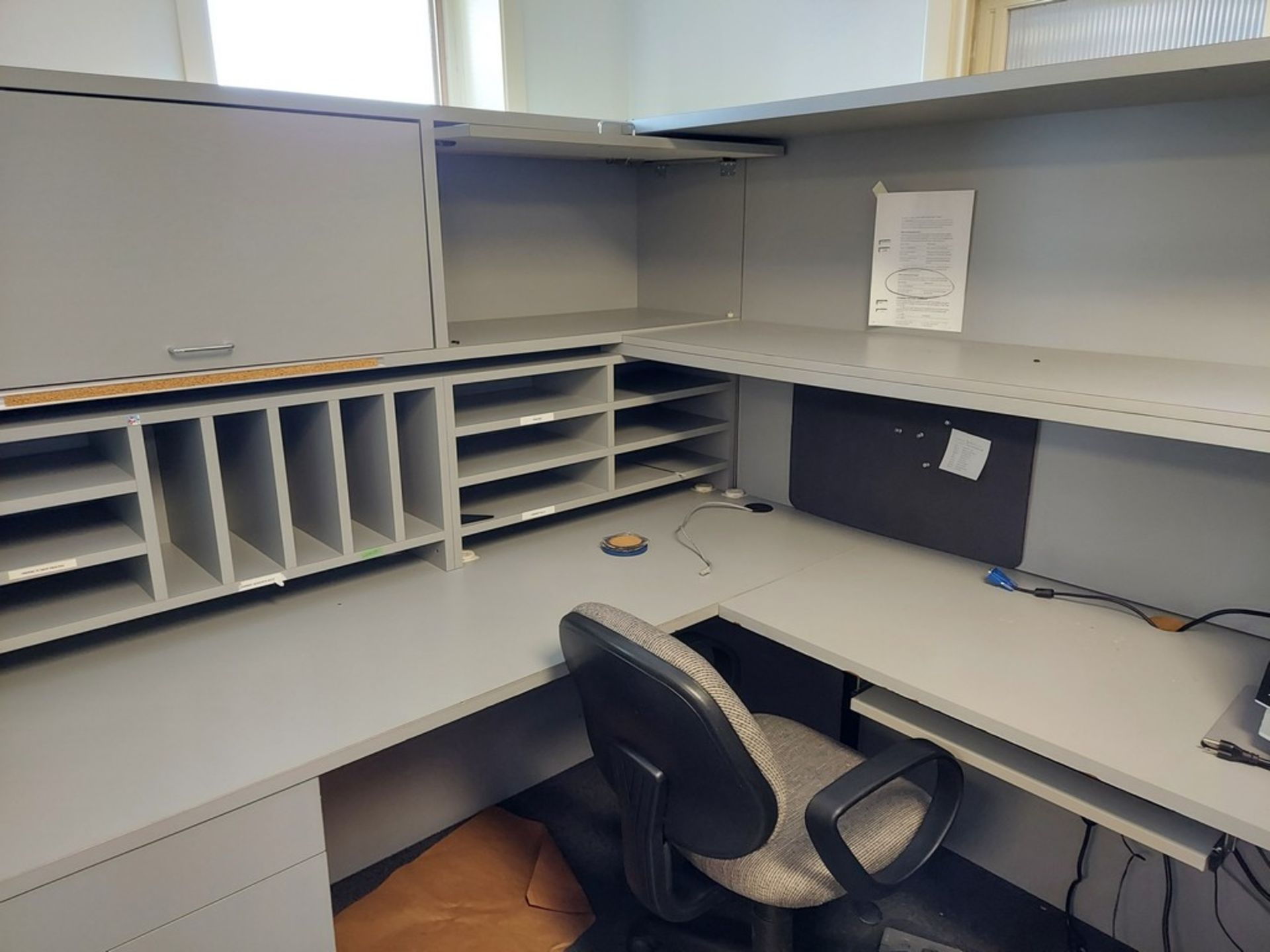 U-SHAPED OFFICE CUBICLE, 8' X 6' X 65" - Image 2 of 3