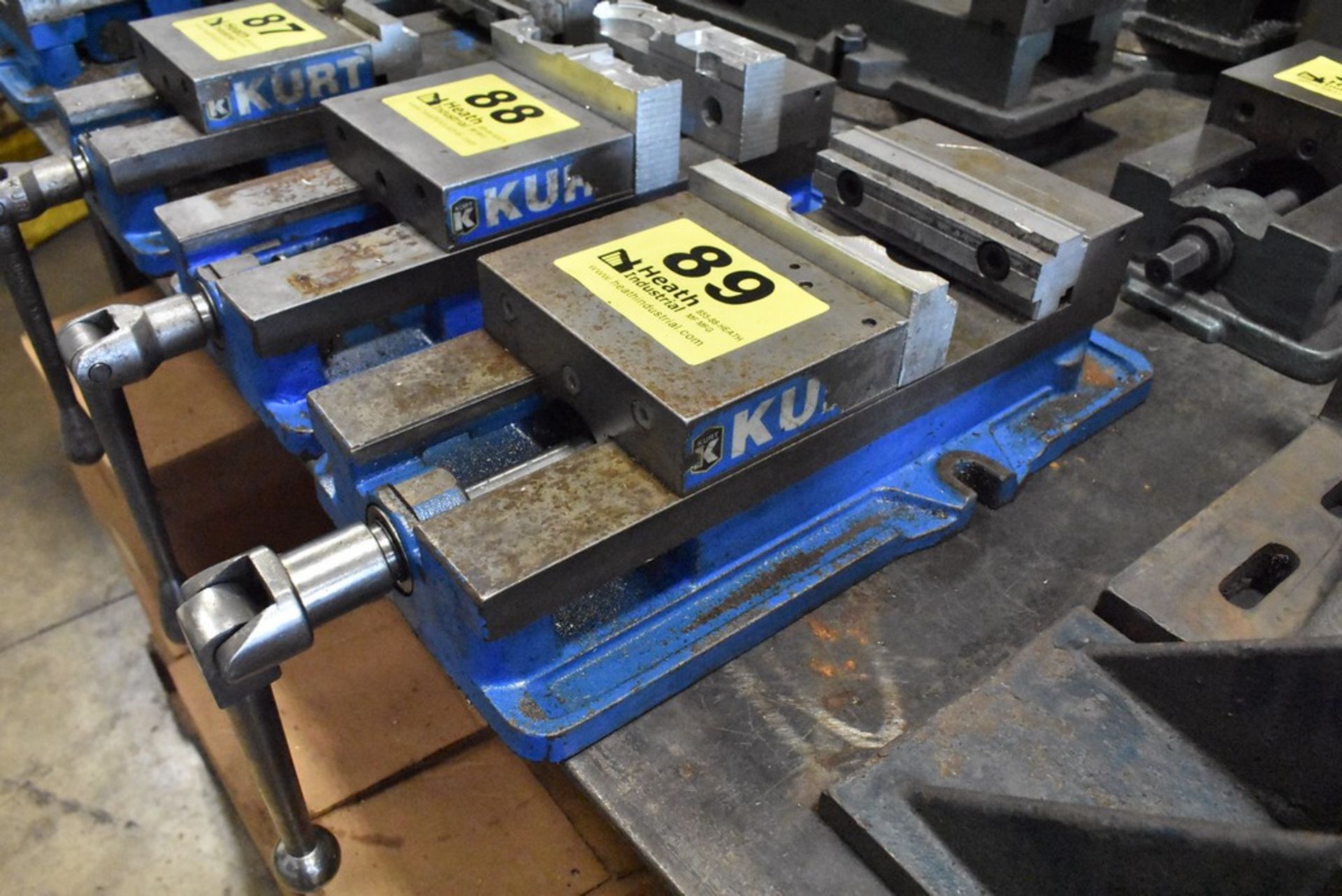 KURT MODEL D675 6" MILL VISE