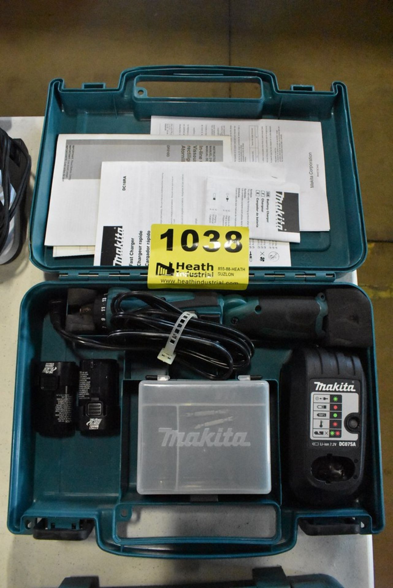 MAKITA MODEL DF010D INLINE CORDLESS DRILL & DRIVER