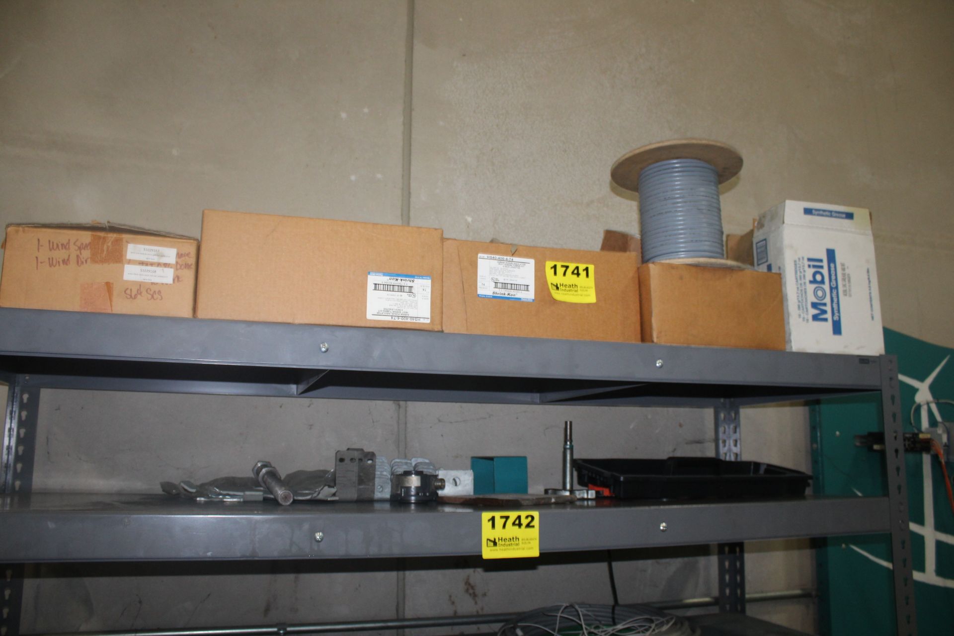 CONTENTS OF SHELVING UNIT, ASSORTED PARTS & SUPPLIES - Image 4 of 4