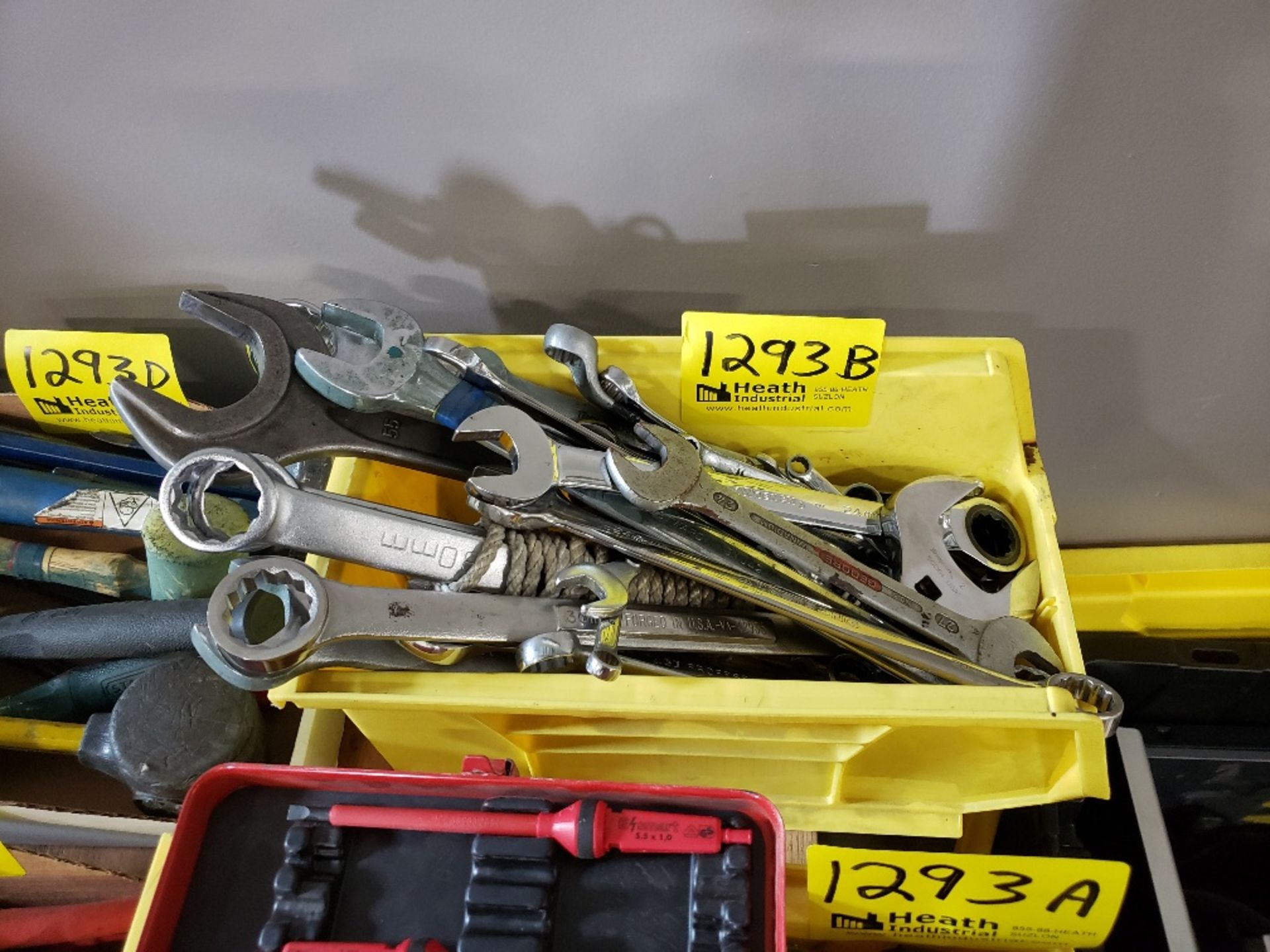 LARGE QTY OF WRENCHES