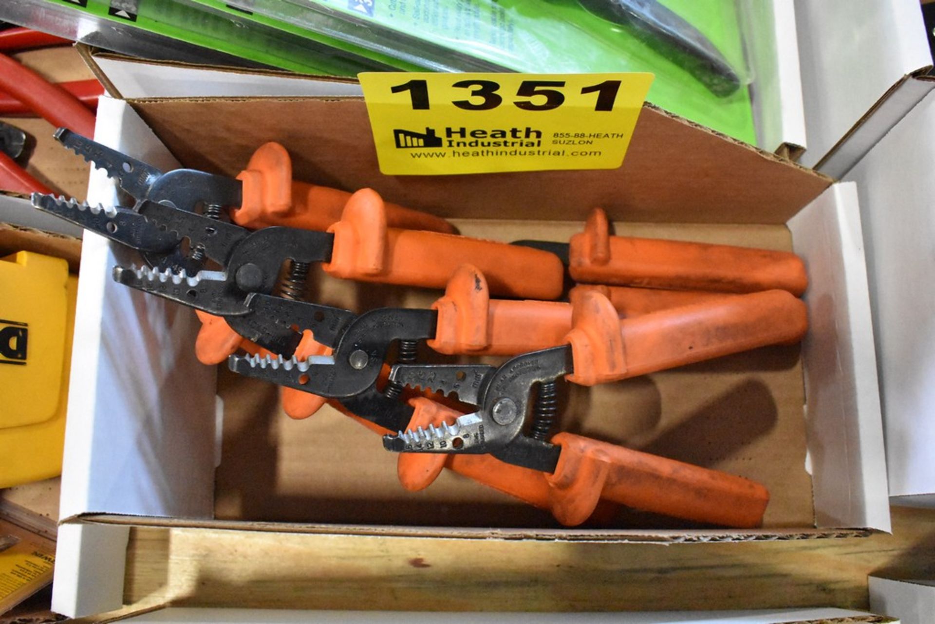 (5) KLEIN INSULATED WIRE STRIPPERS / CUTTERS