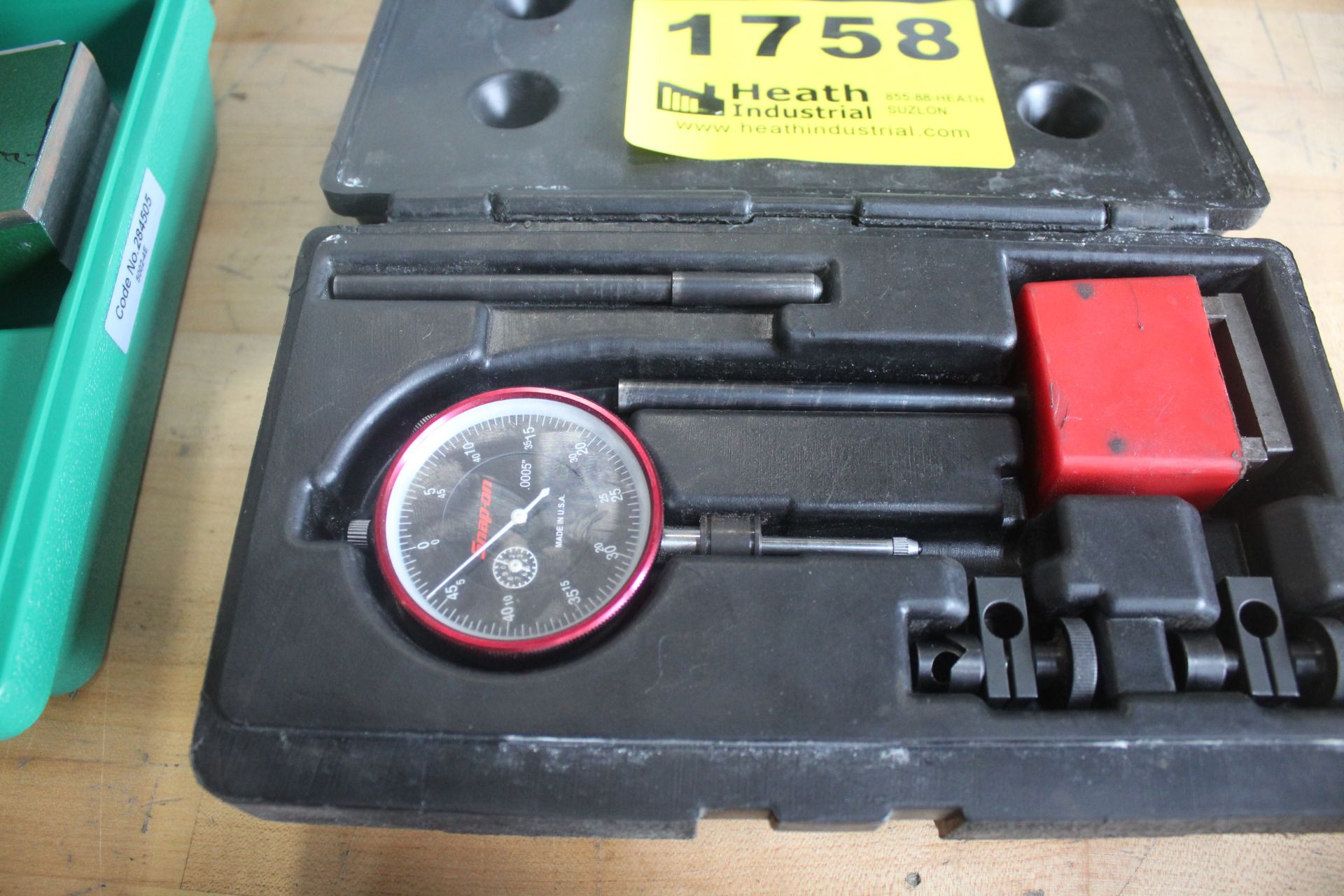 SNAP ON MAGNETIC BASE & DIAL INDICATOR