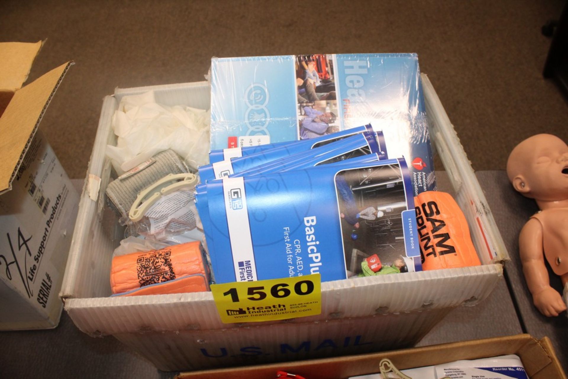 LARGE QTY OF FIRST AID SUPPLIES - Image 2 of 5