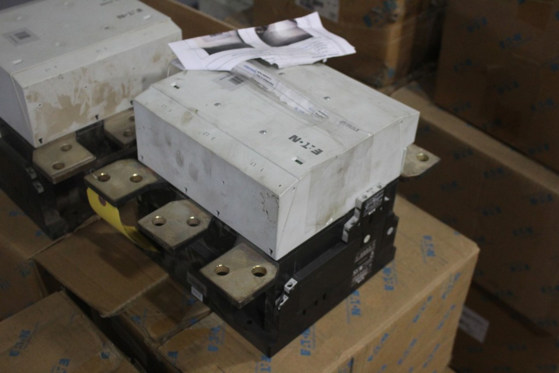 (25) EATON CONTACTORS ON PALLET(OUT OF SERVICE)