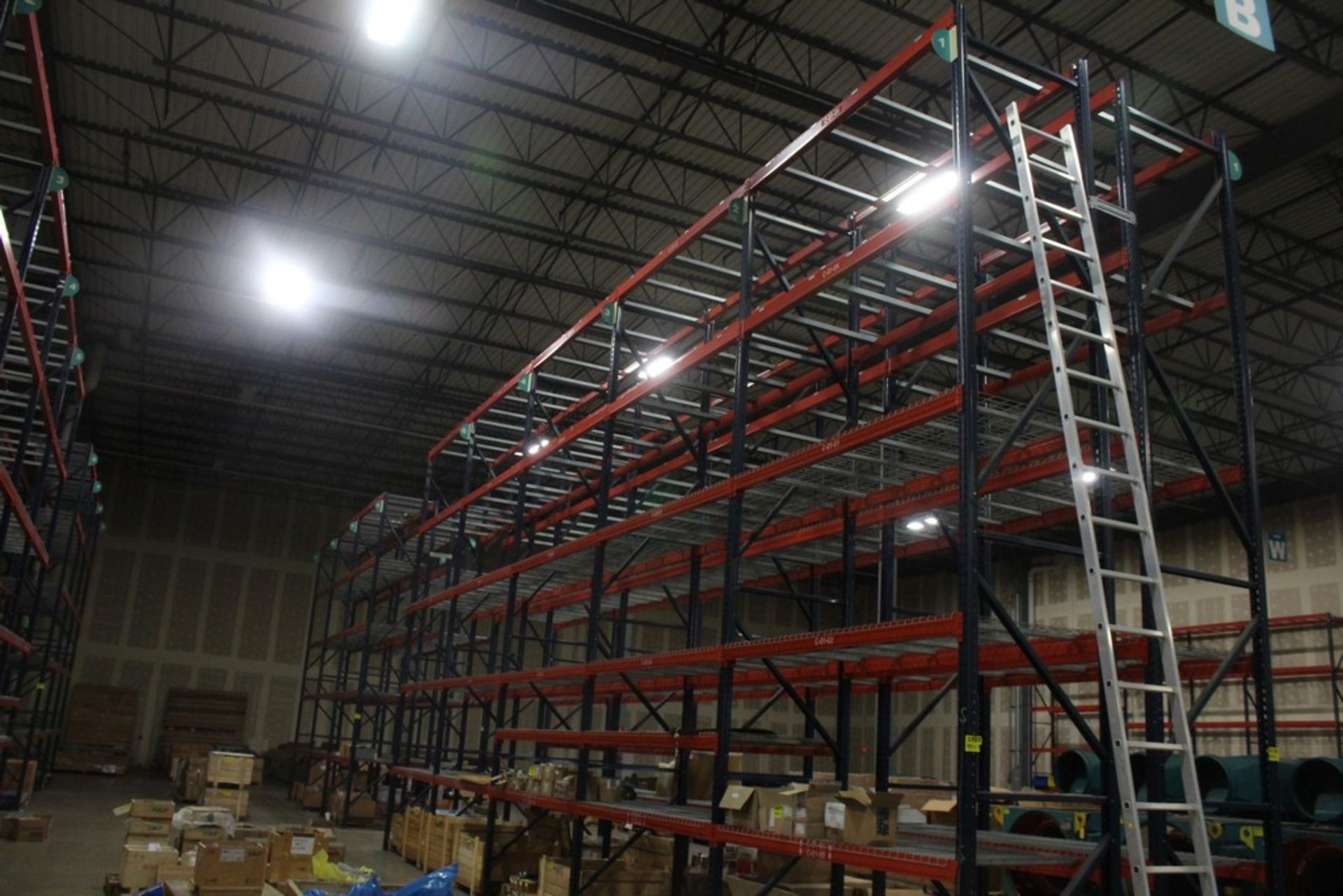 (5) SECTIONS HEAVY DUTY ADJUSTABLE TEARDROP PALLET RACK, 8' X 42" X 20'