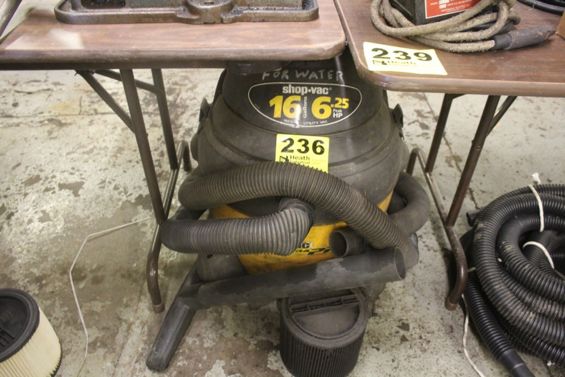 SHOP VAC 16 GALLON 6.5 HP SHP VAC