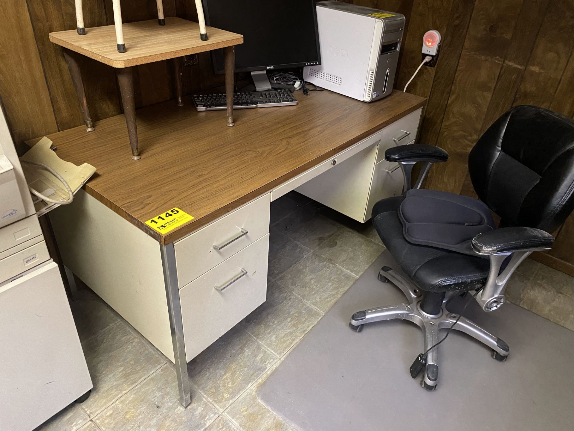 60" X 30" X 30" OFFICE DESK WITH CHAIR