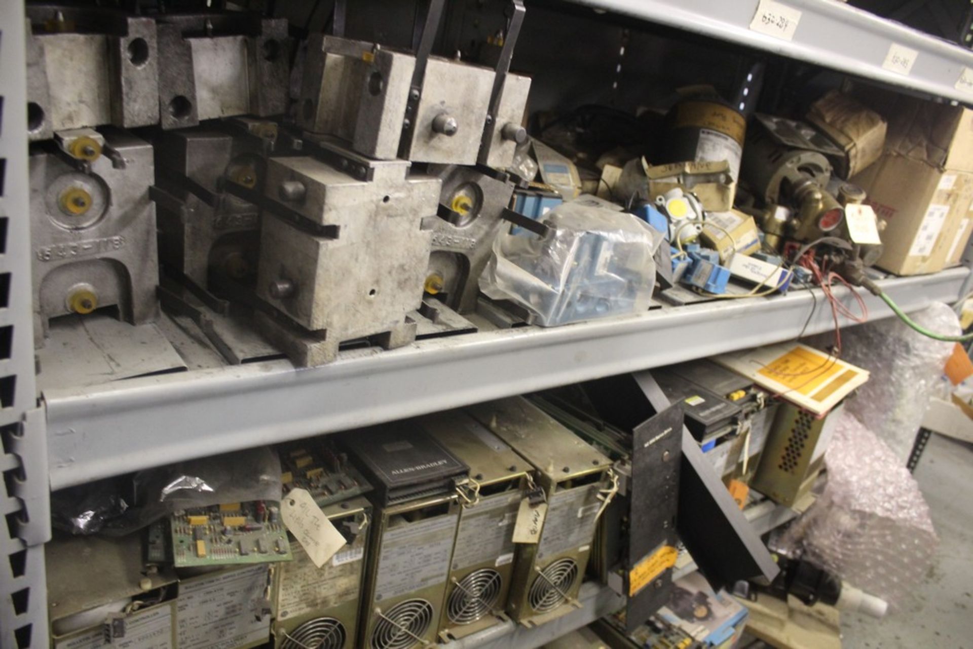 CONTENTS OF RACK INCLUDING ALLEN BRADLEY CONTROLS & VICKERS VALVUES