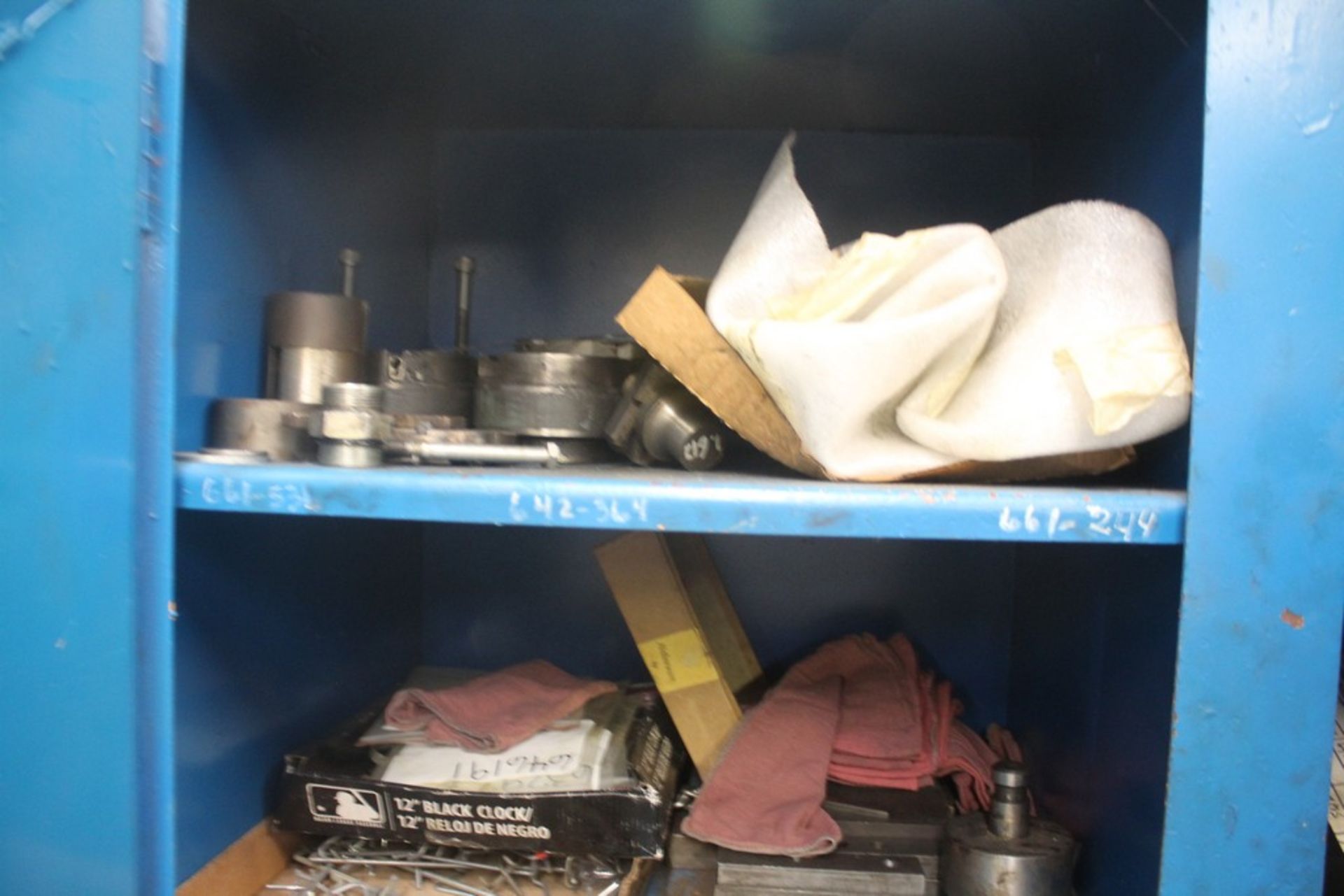 CONTENTS OF CABINET: 3400, 3500, 3700 & 661 PUNCH ADAPTERS, CYLINDER PLATES, CYLINDERS - Image 2 of 4
