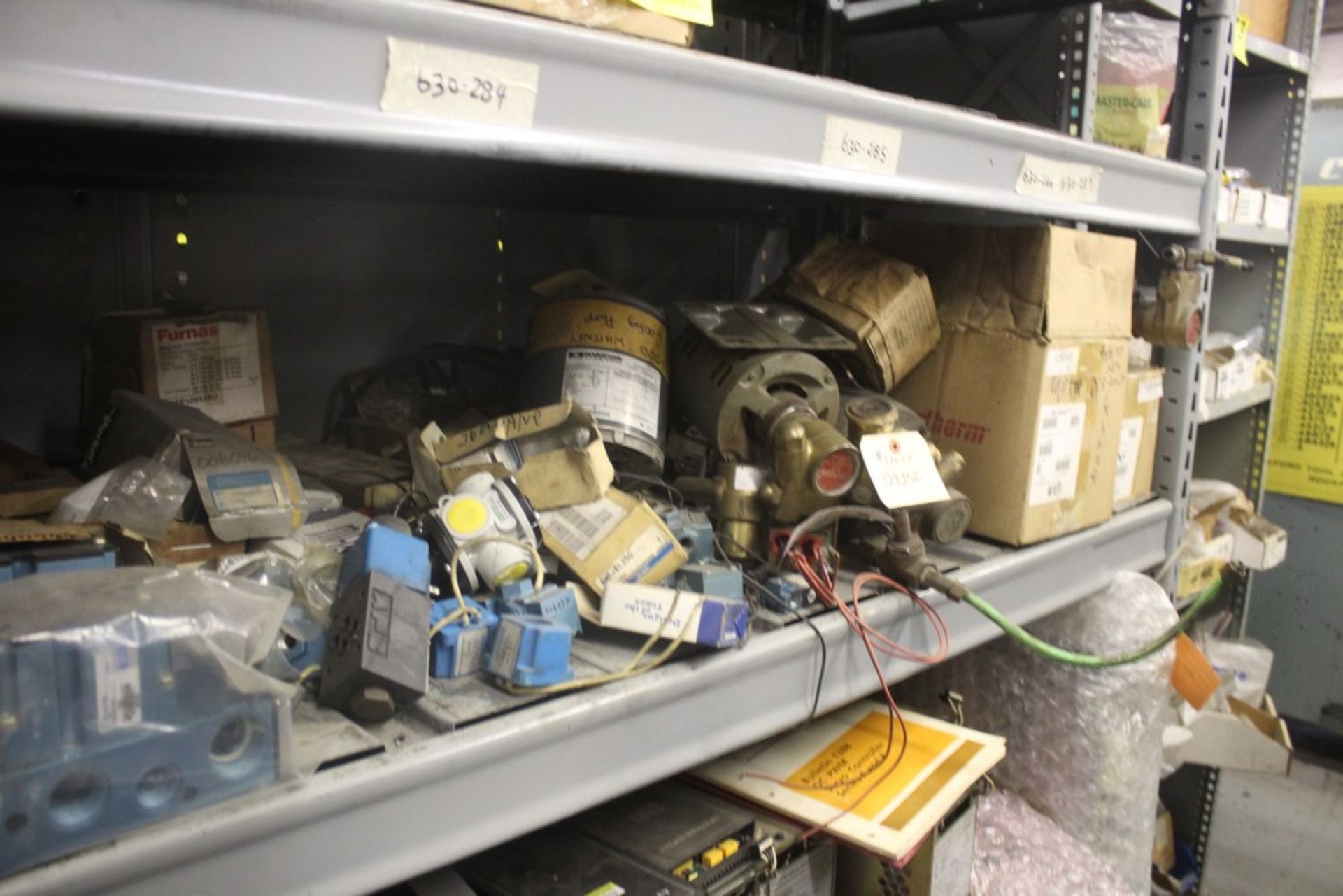 CONTENTS OF RACK INCLUDING ALLEN BRADLEY CONTROLS & VICKERS VALVUES - Image 3 of 5